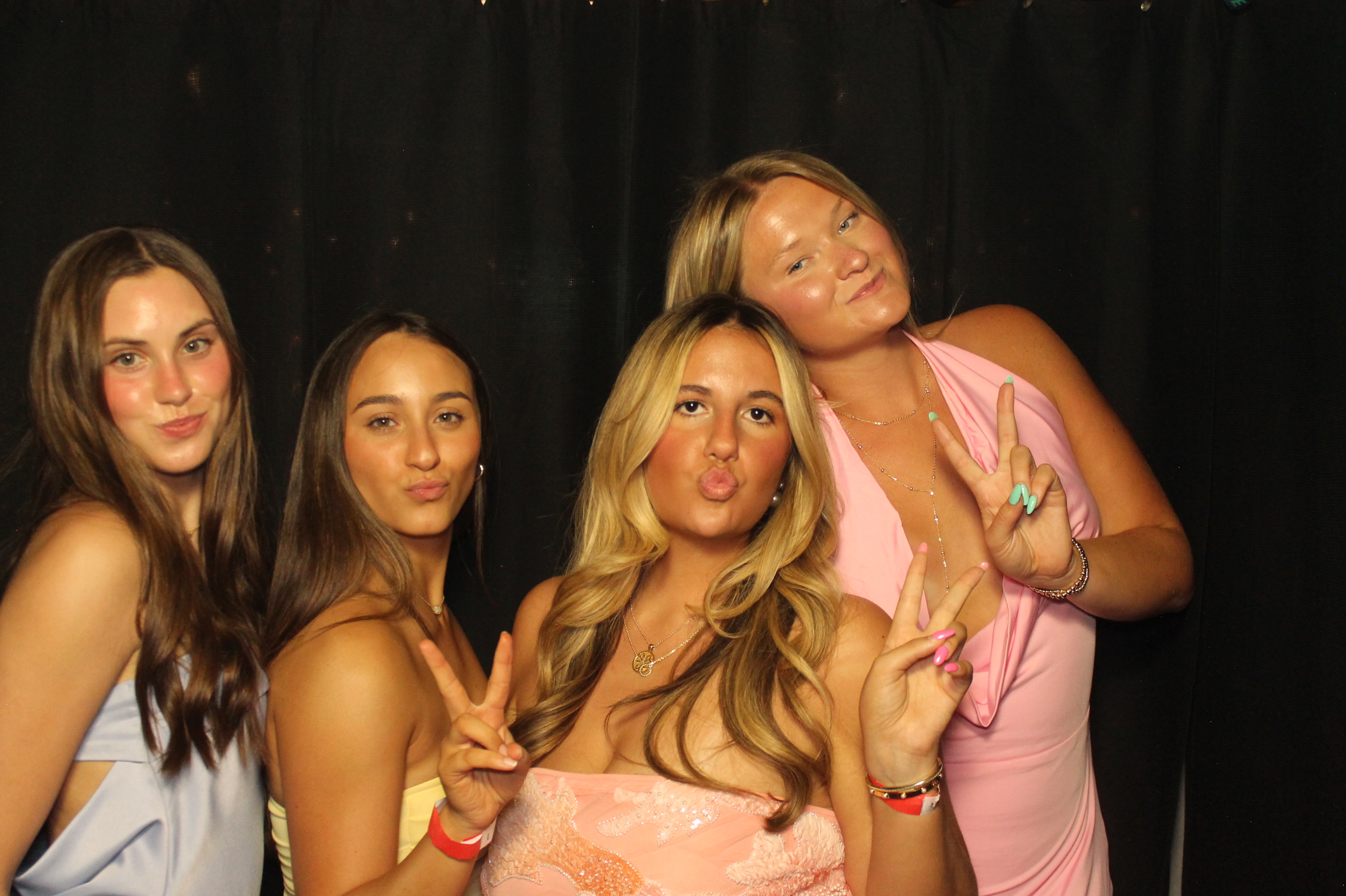 Tri Delta Formal | View more photos from the event at gallery.photoboothcincy.com/u/PhotoBoothCincy/Tri-Delta-Formal