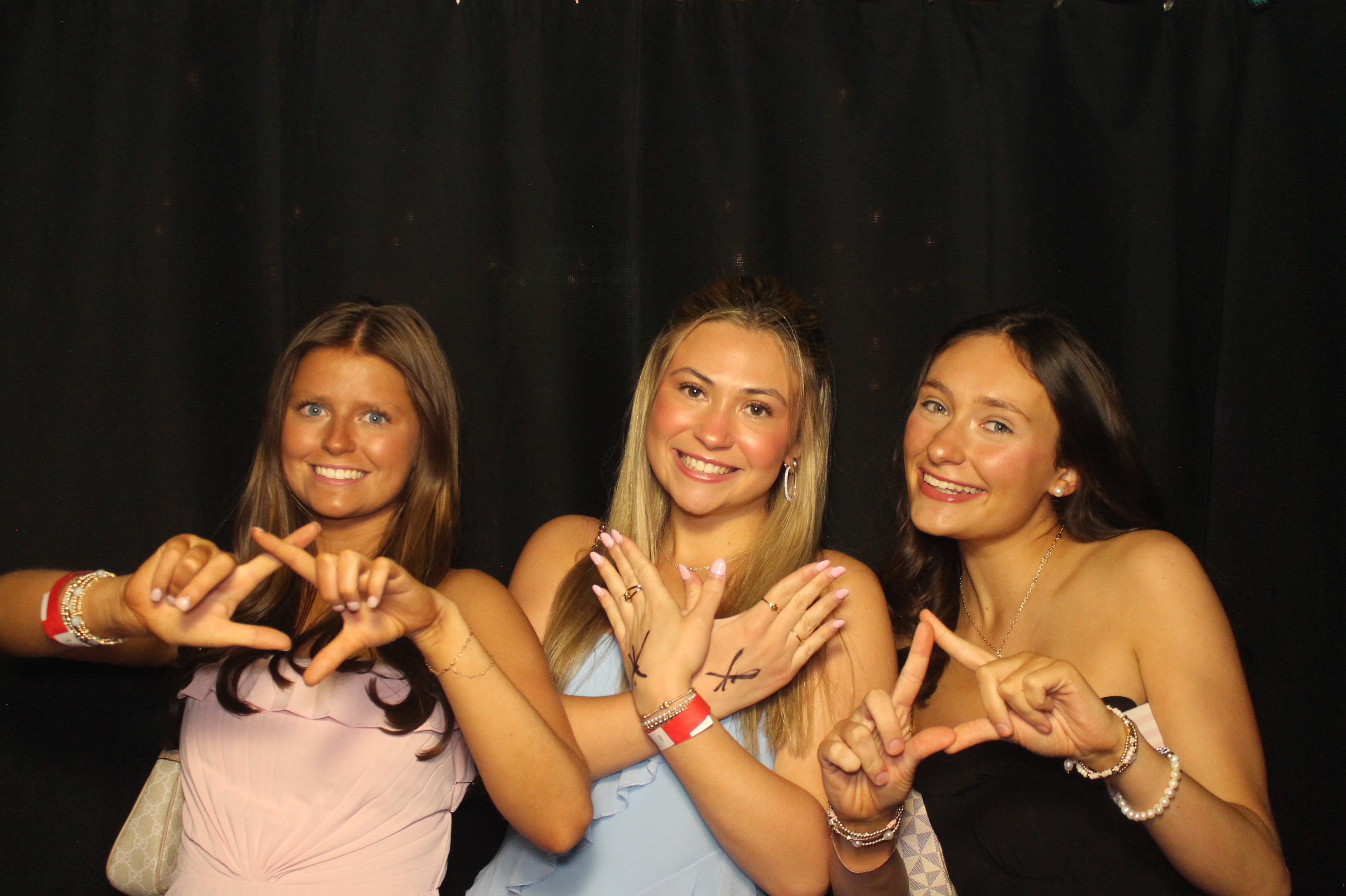 Tri Delta Formal | View more photos from the event at gallery.photoboothcincy.com/u/PhotoBoothCincy/Tri-Delta-Formal