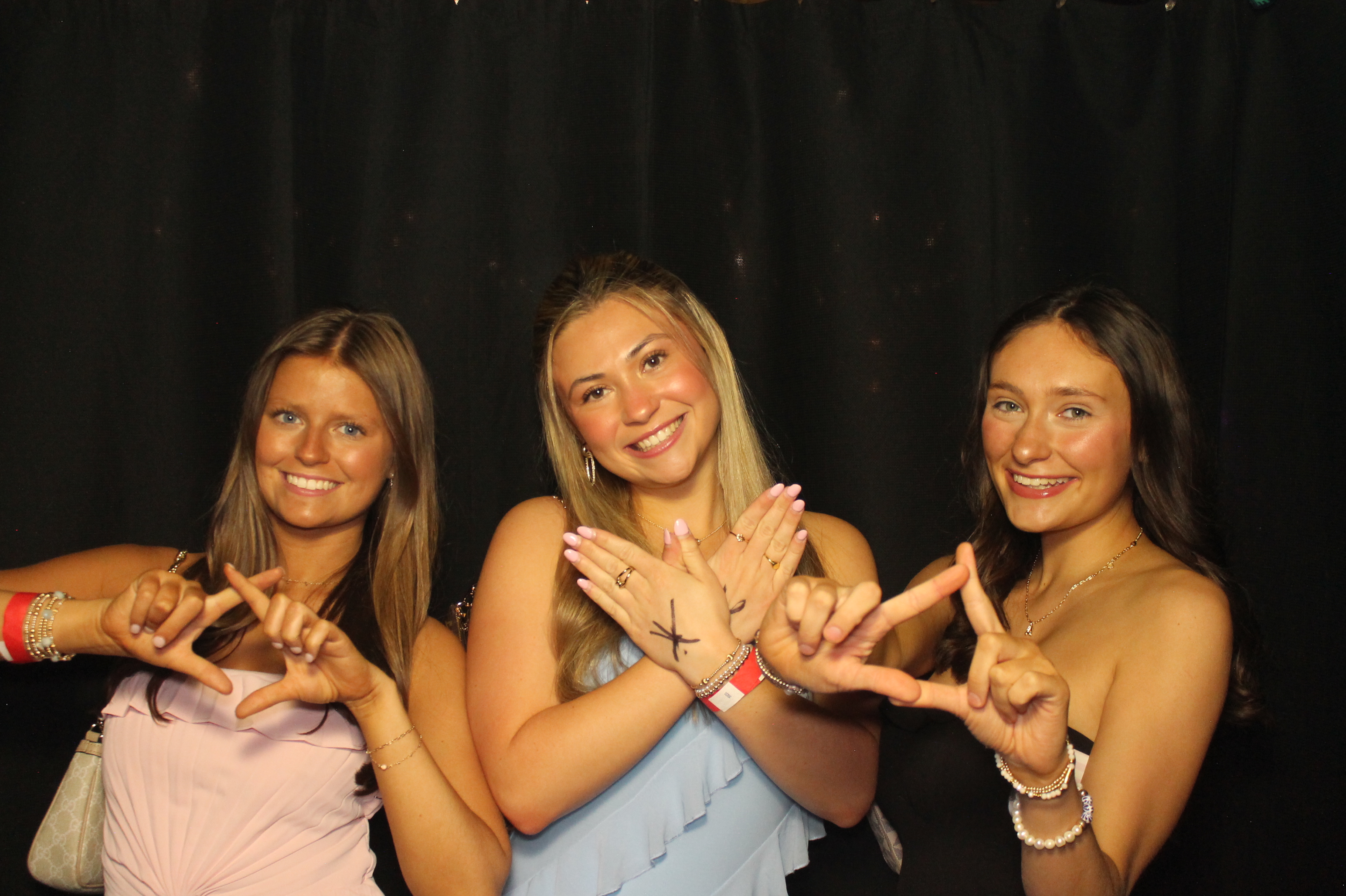Tri Delta Formal | View more photos from the event at gallery.photoboothcincy.com/u/PhotoBoothCincy/Tri-Delta-Formal