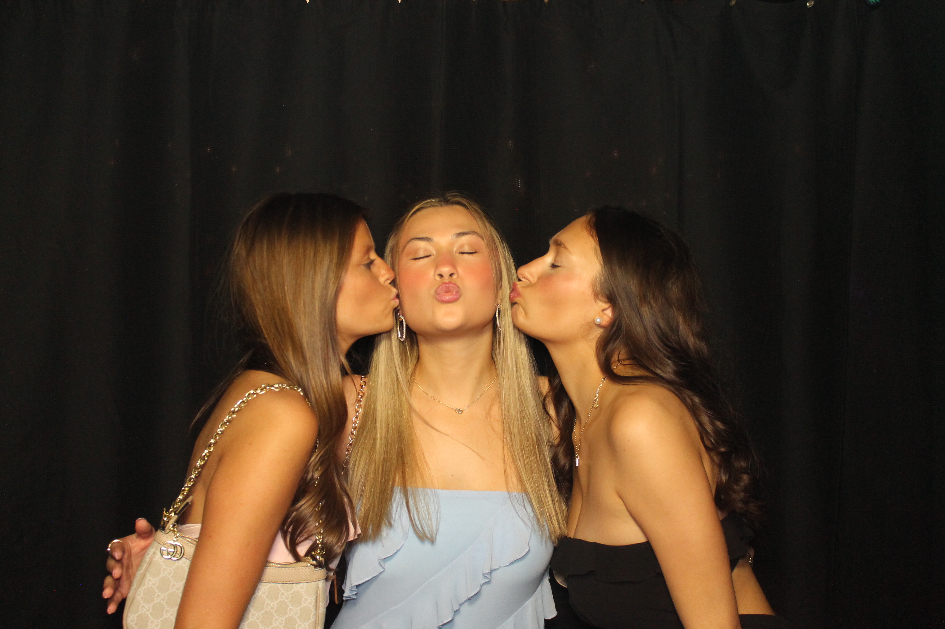 Tri Delta Formal | View more photos from the event at gallery.photoboothcincy.com/u/PhotoBoothCincy/Tri-Delta-Formal