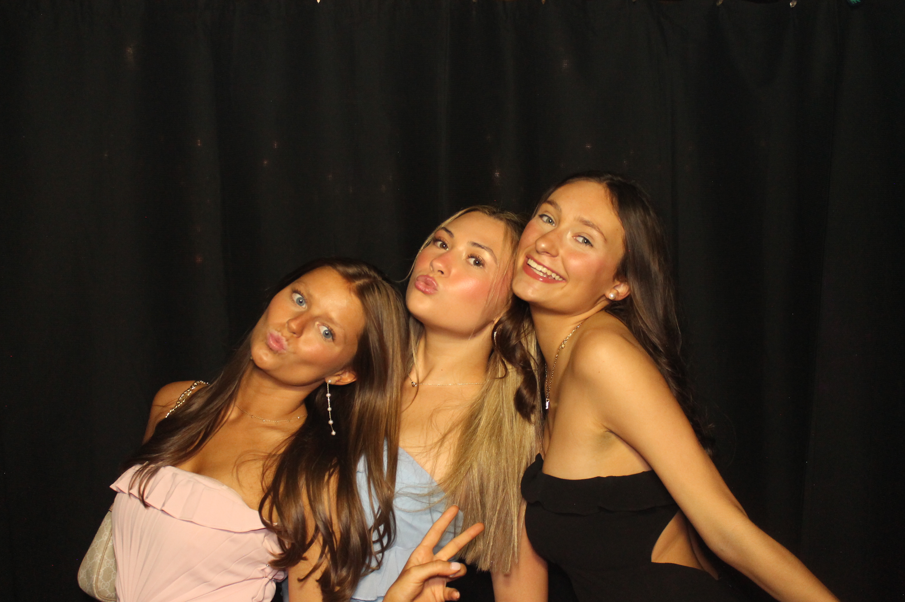 Tri Delta Formal | View more photos from the event at gallery.photoboothcincy.com/u/PhotoBoothCincy/Tri-Delta-Formal