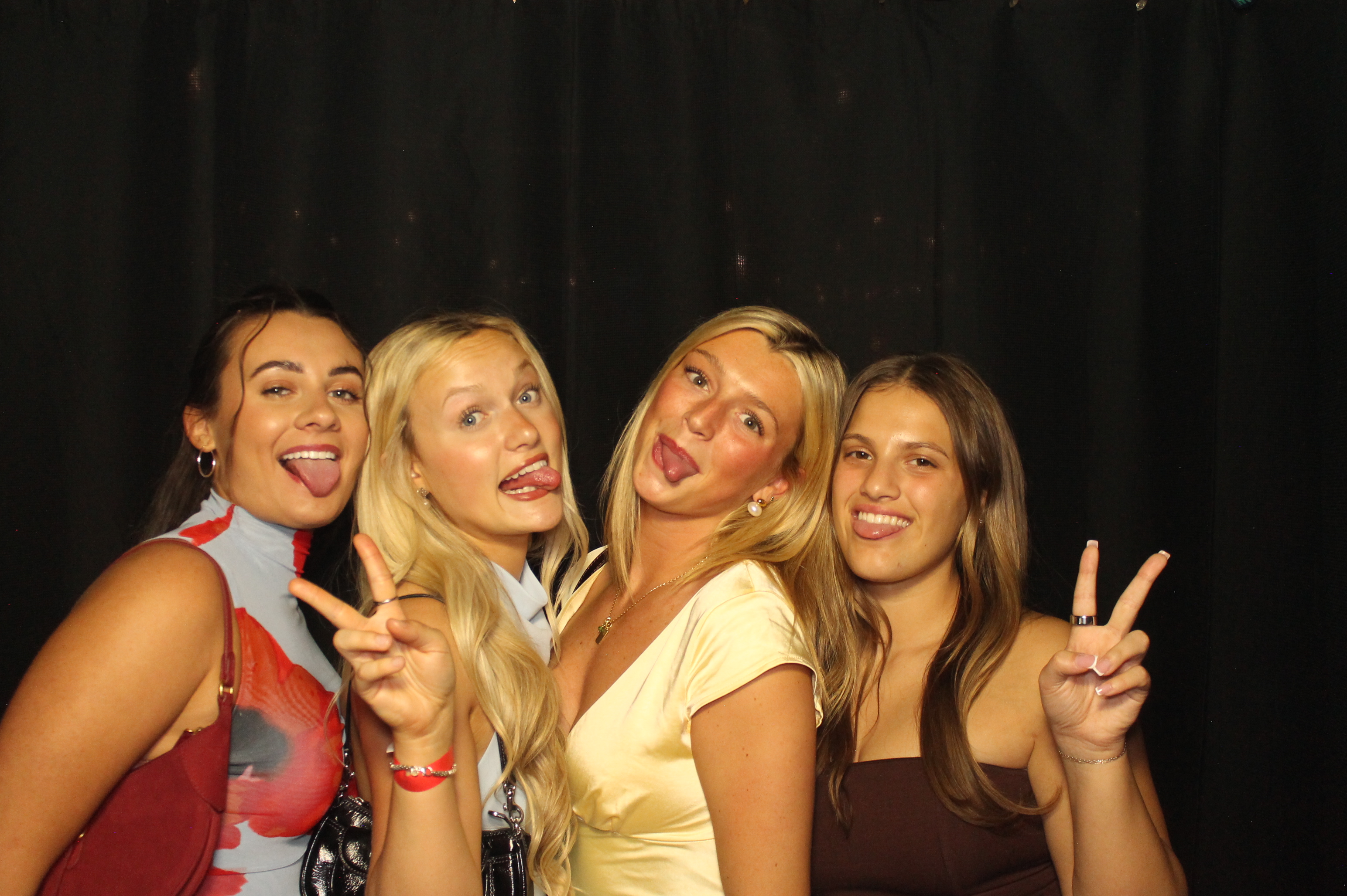 Tri Delta Formal | View more photos from the event at gallery.photoboothcincy.com/u/PhotoBoothCincy/Tri-Delta-Formal