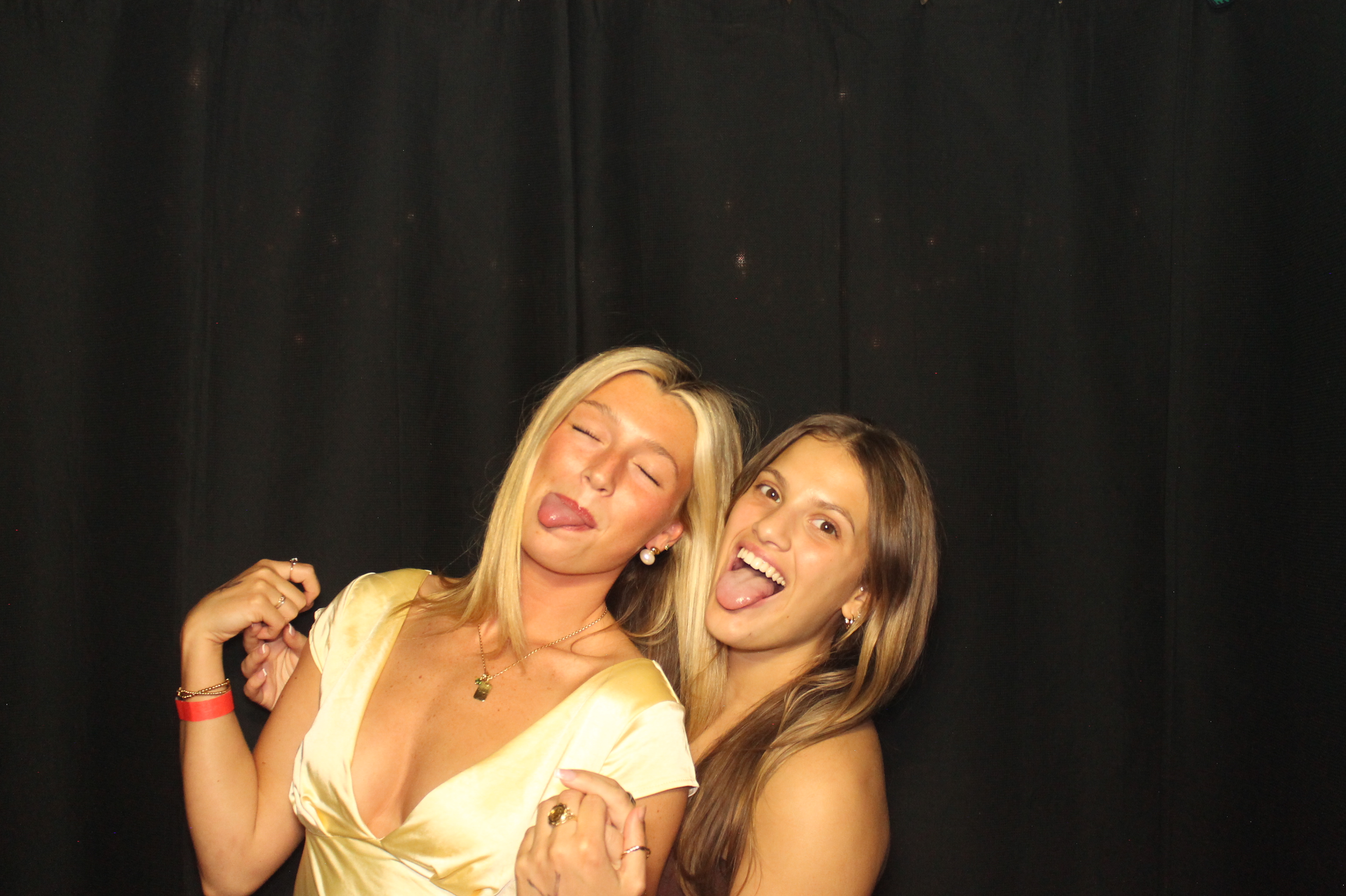 Tri Delta Formal | View more photos from the event at gallery.photoboothcincy.com/u/PhotoBoothCincy/Tri-Delta-Formal