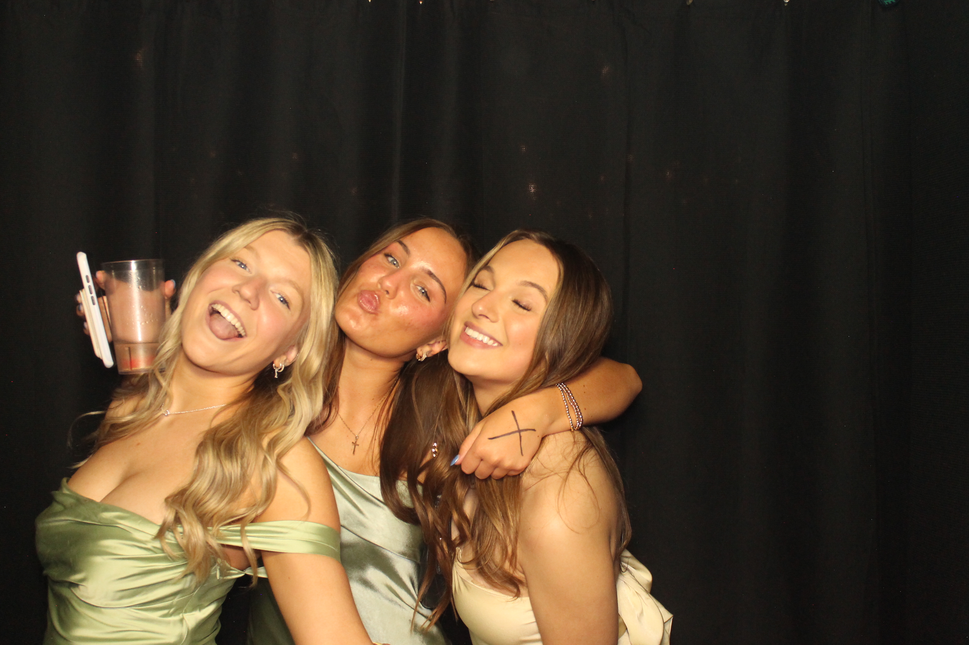Tri Delta Formal | View more photos from the event at gallery.photoboothcincy.com/u/PhotoBoothCincy/Tri-Delta-Formal