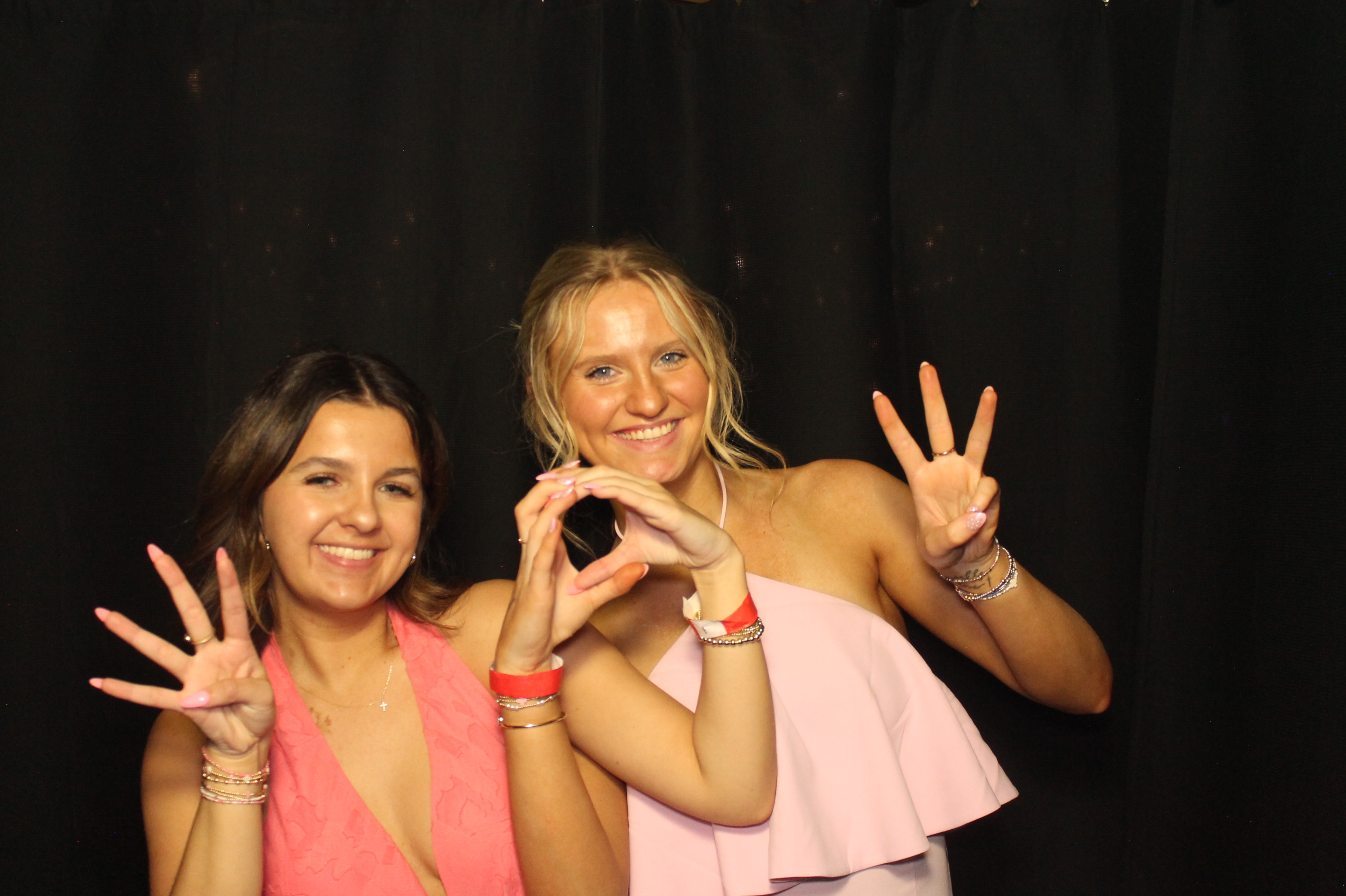 Tri Delta Formal | View more photos from the event at gallery.photoboothcincy.com/u/PhotoBoothCincy/Tri-Delta-Formal