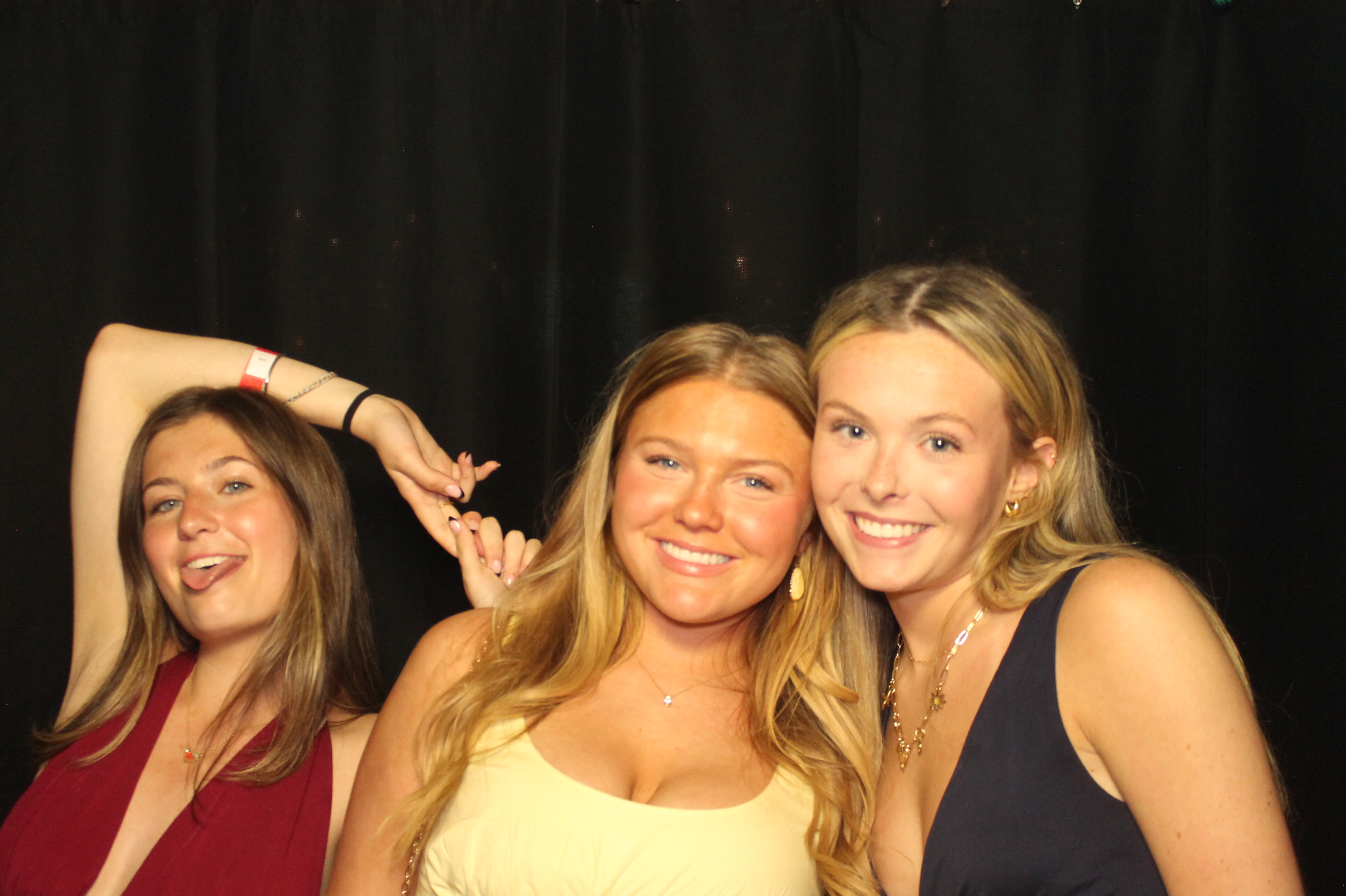 Tri Delta Formal | View more photos from the event at gallery.photoboothcincy.com/u/PhotoBoothCincy/Tri-Delta-Formal