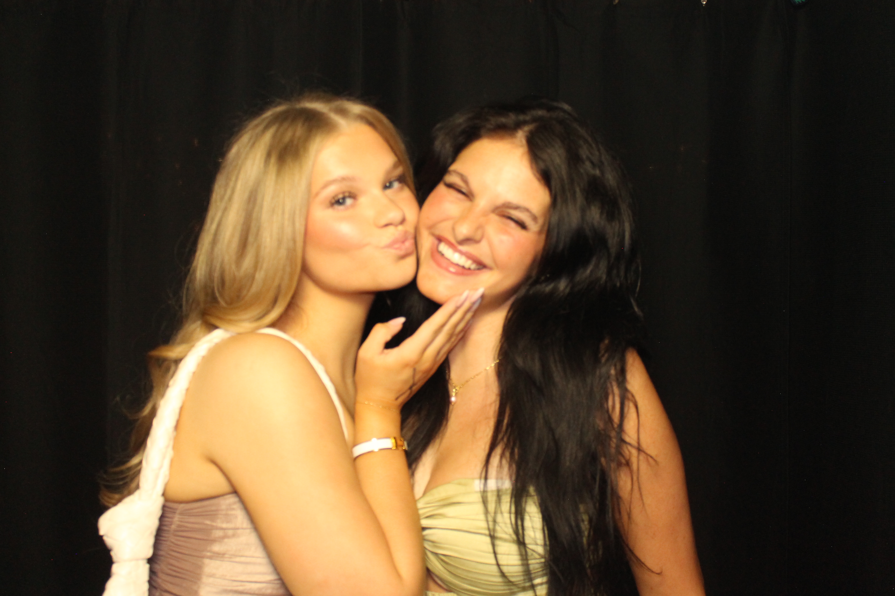 Tri Delta Formal | View more photos from the event at gallery.photoboothcincy.com/u/PhotoBoothCincy/Tri-Delta-Formal