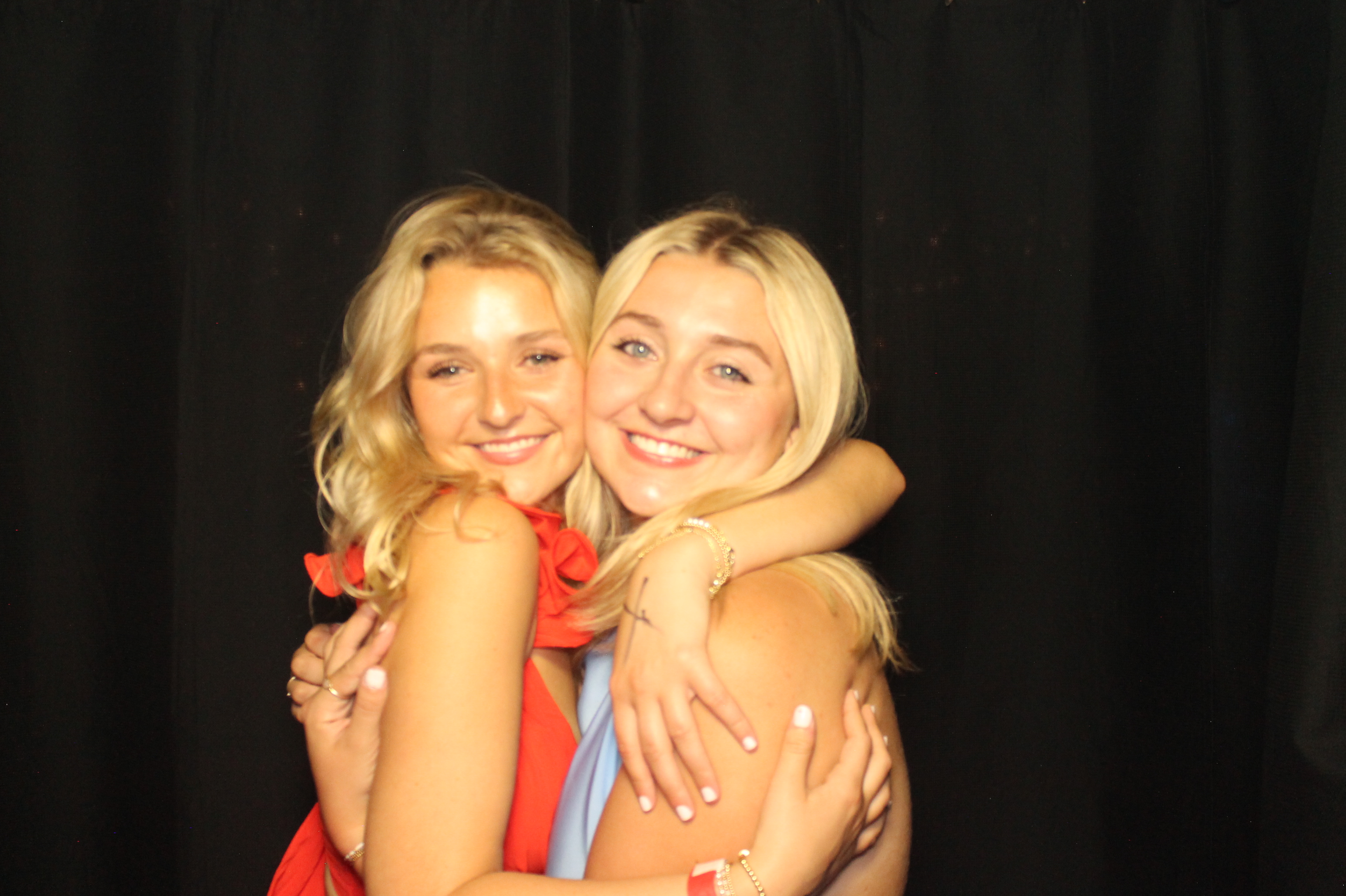 Tri Delta Formal | View more photos from the event at gallery.photoboothcincy.com/u/PhotoBoothCincy/Tri-Delta-Formal
