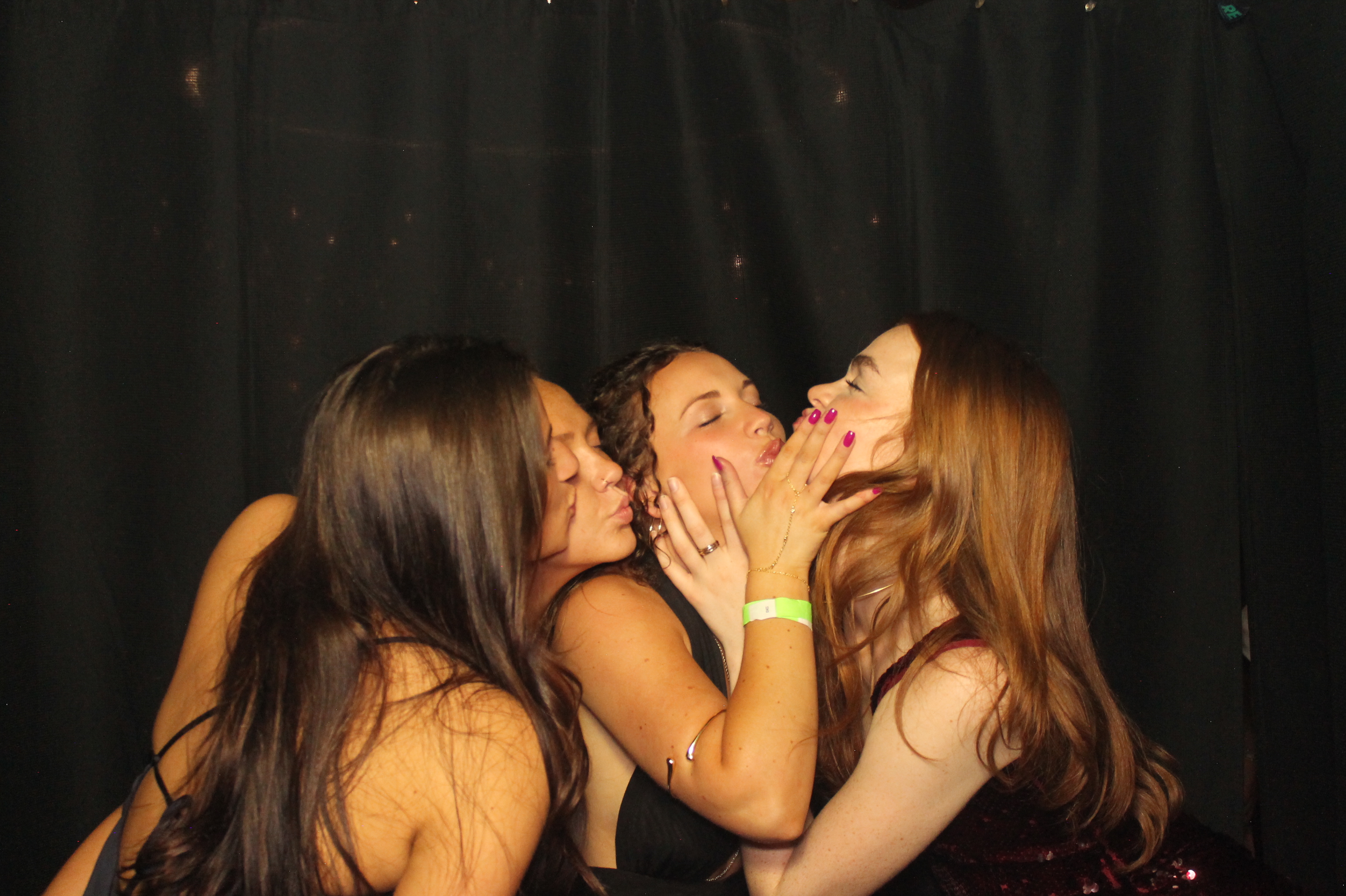 Tri Delta Formal | View more photos from the event at gallery.photoboothcincy.com/u/PhotoBoothCincy/Tri-Delta-Formal