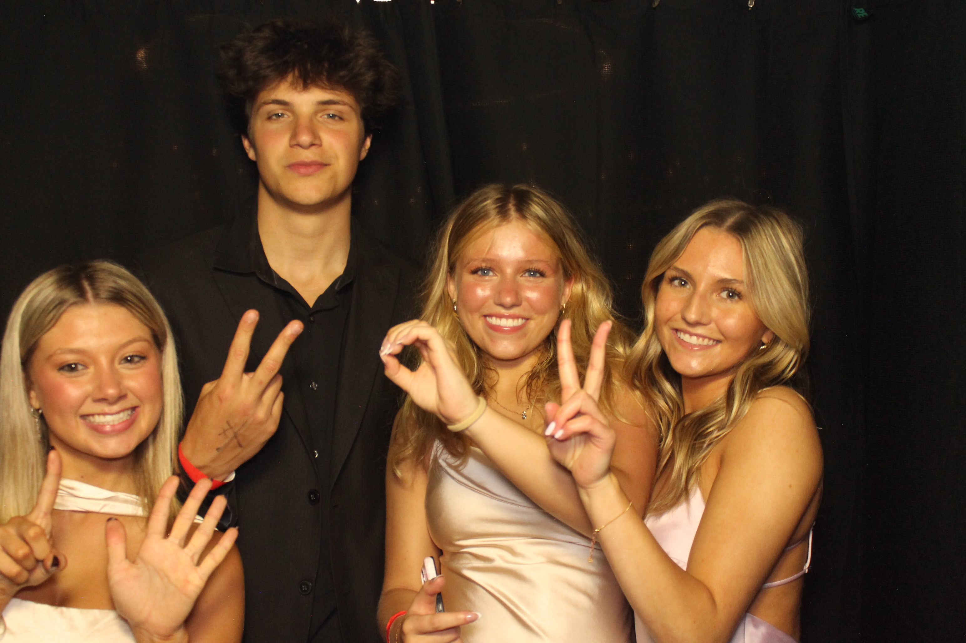 Tri Delta Formal | View more photos from the event at gallery.photoboothcincy.com/u/PhotoBoothCincy/Tri-Delta-Formal