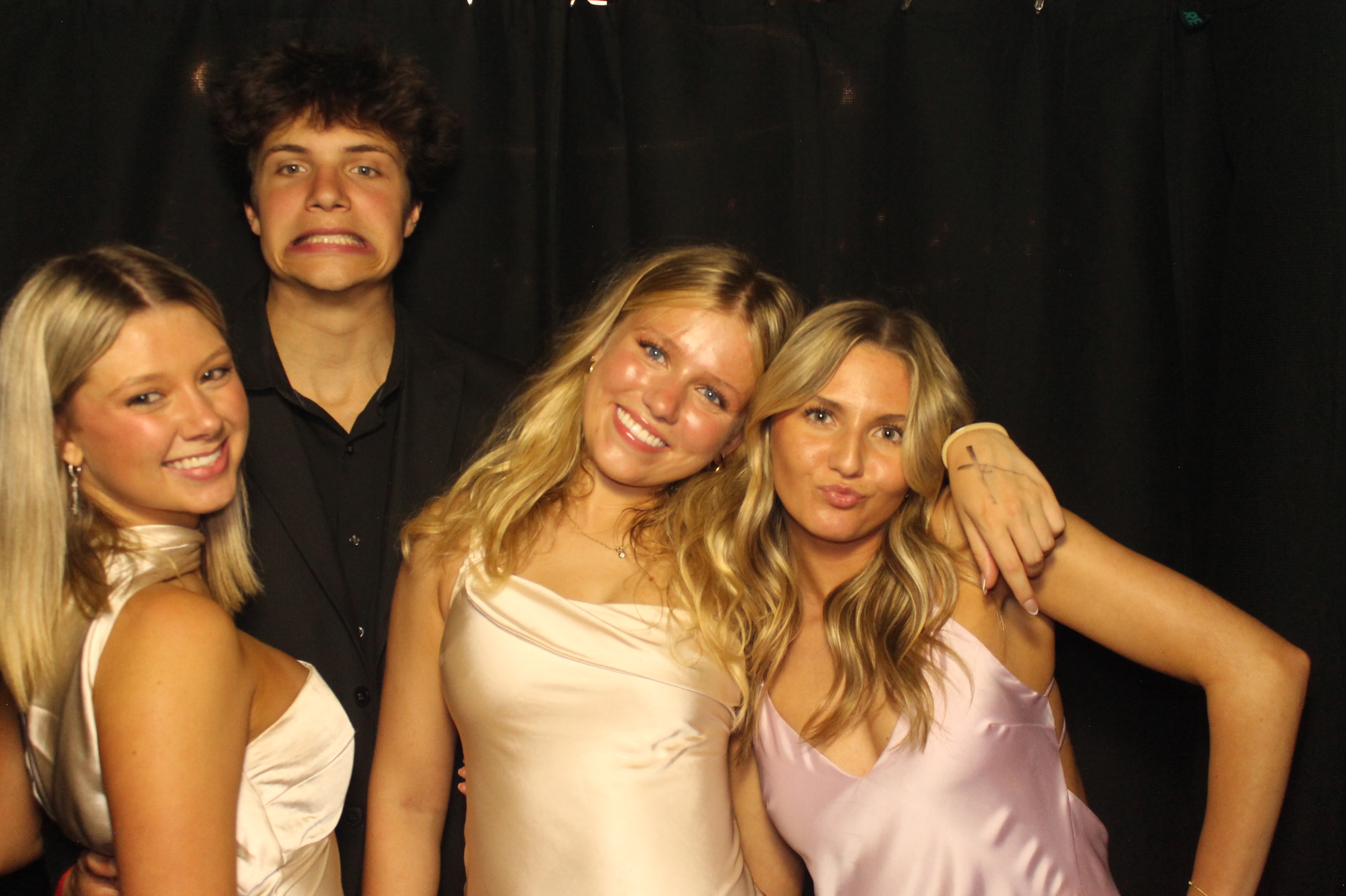 Tri Delta Formal | View more photos from the event at gallery.photoboothcincy.com/u/PhotoBoothCincy/Tri-Delta-Formal