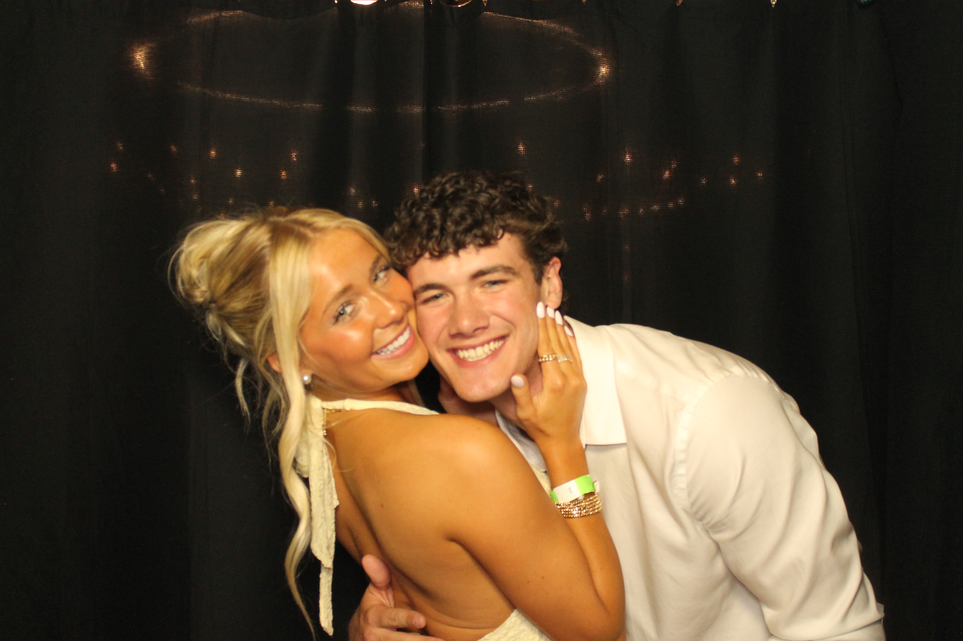Tri Delta Formal | View more photos from the event at gallery.photoboothcincy.com/u/PhotoBoothCincy/Tri-Delta-Formal