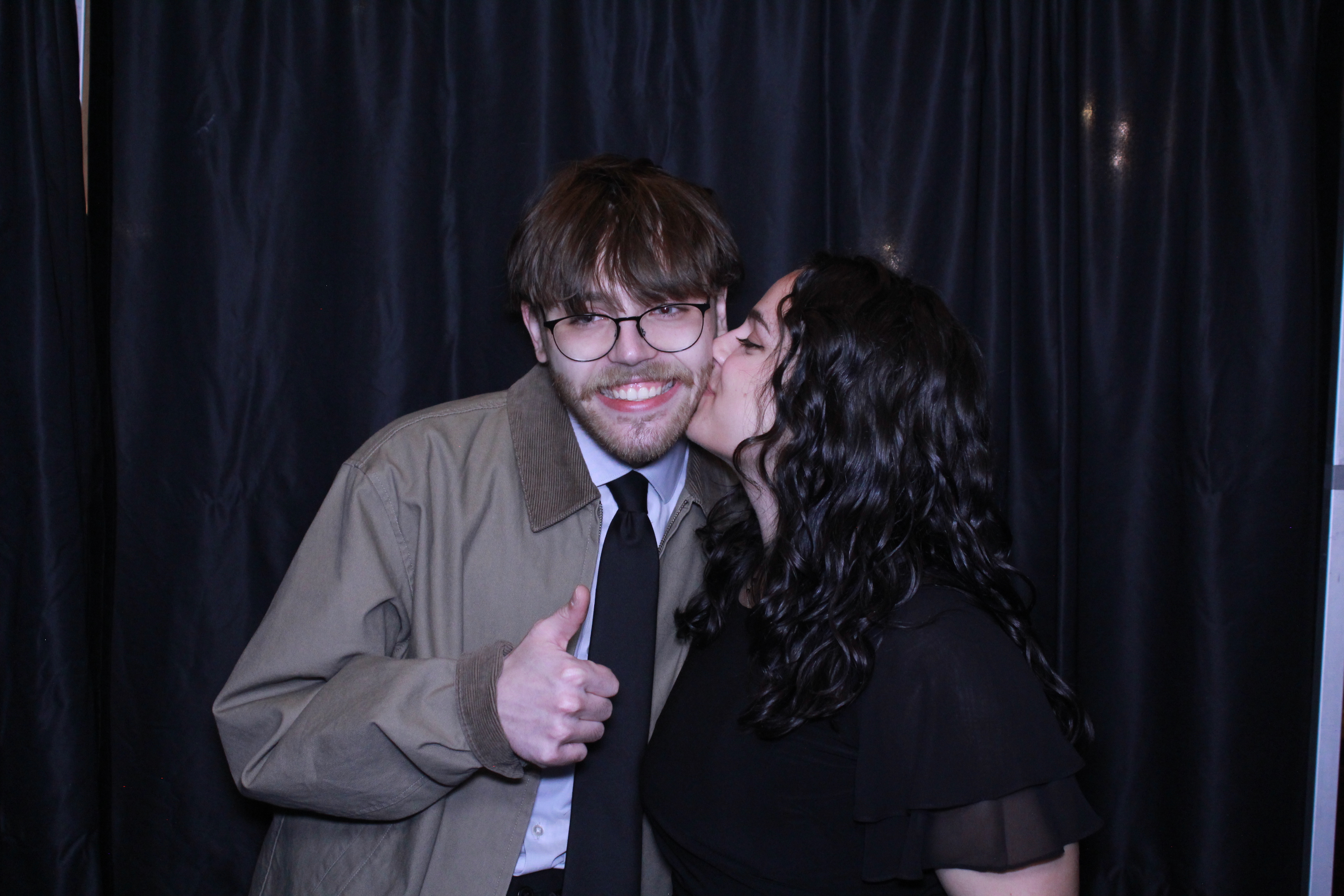 Turner Construction SSO Holiday Party | View more photos from the event at gallery.photoboothcincy.com/u/PhotoBoothCincy/Turner-Construction-SSO-Holiday-Party