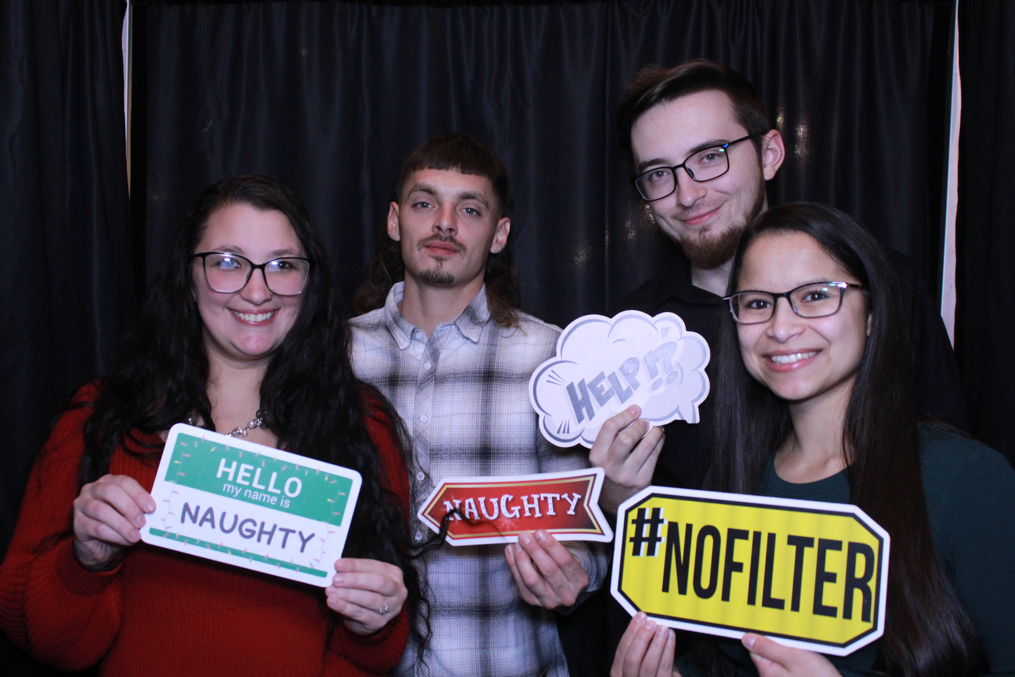 Turner Construction SSO Holiday Party | View more photos from the event at gallery.photoboothcincy.com/u/PhotoBoothCincy/Turner-Construction-SSO-Holiday-Party
