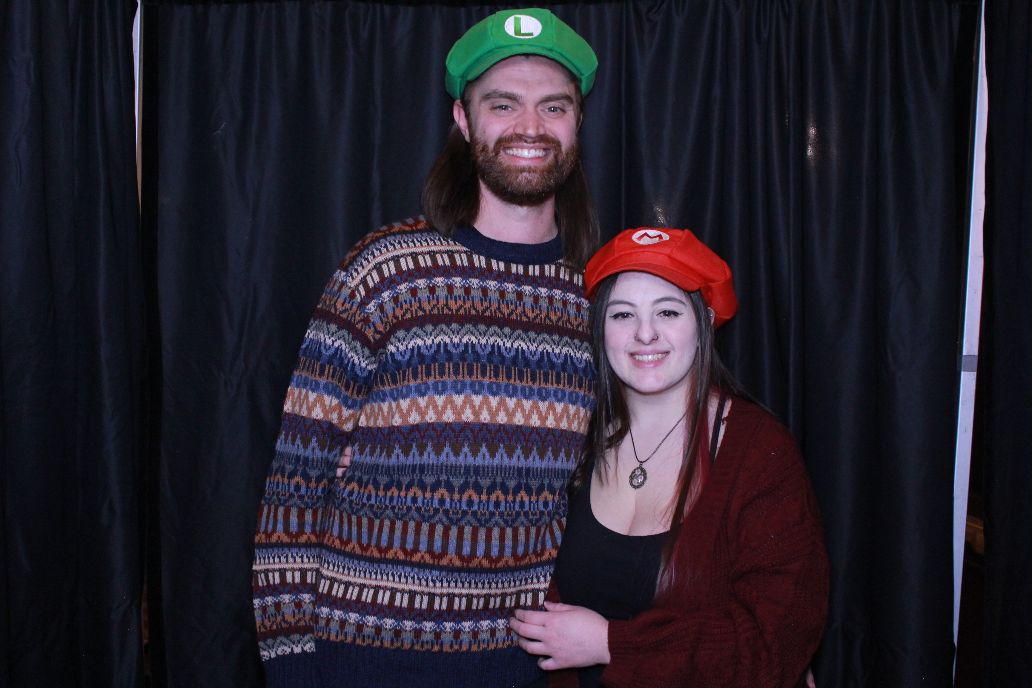 Turner Construction SSO Holiday Party | View more photos from the event at gallery.photoboothcincy.com/u/PhotoBoothCincy/Turner-Construction-SSO-Holiday-Party