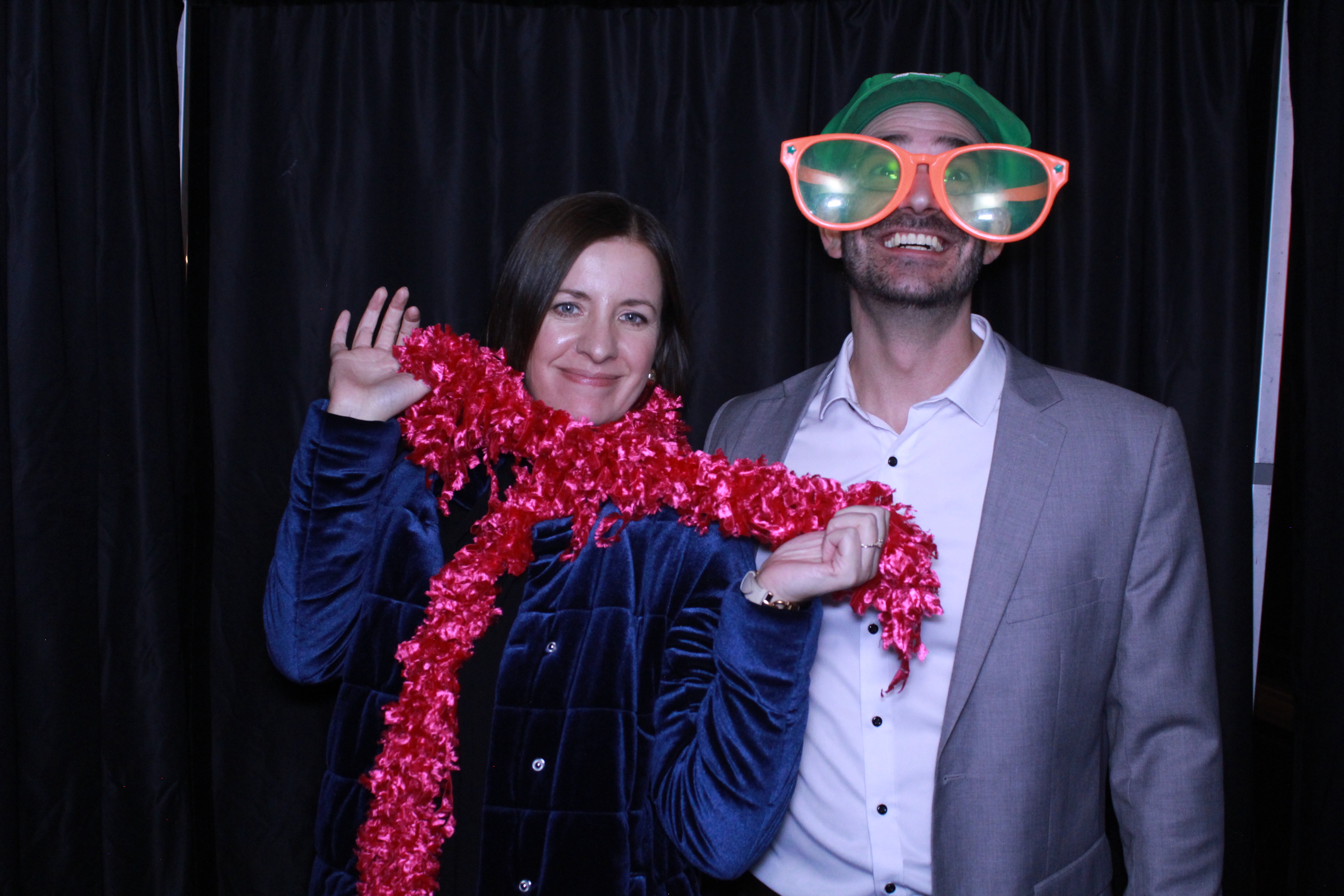 Turner Construction SSO Holiday Party | View more photos from the event at gallery.photoboothcincy.com/u/PhotoBoothCincy/Turner-Construction-SSO-Holiday-Party