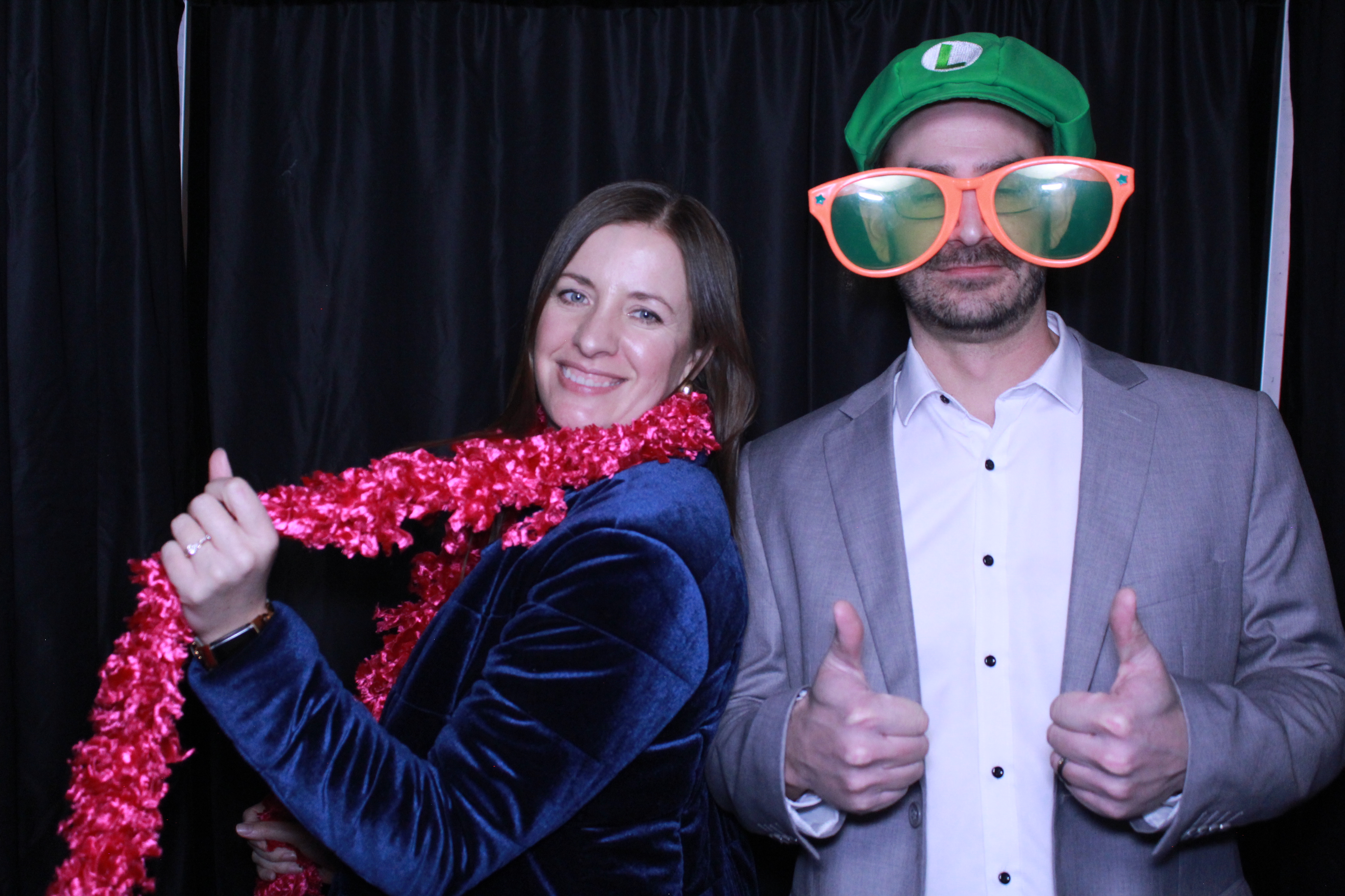 Turner Construction SSO Holiday Party | View more photos from the event at gallery.photoboothcincy.com/u/PhotoBoothCincy/Turner-Construction-SSO-Holiday-Party