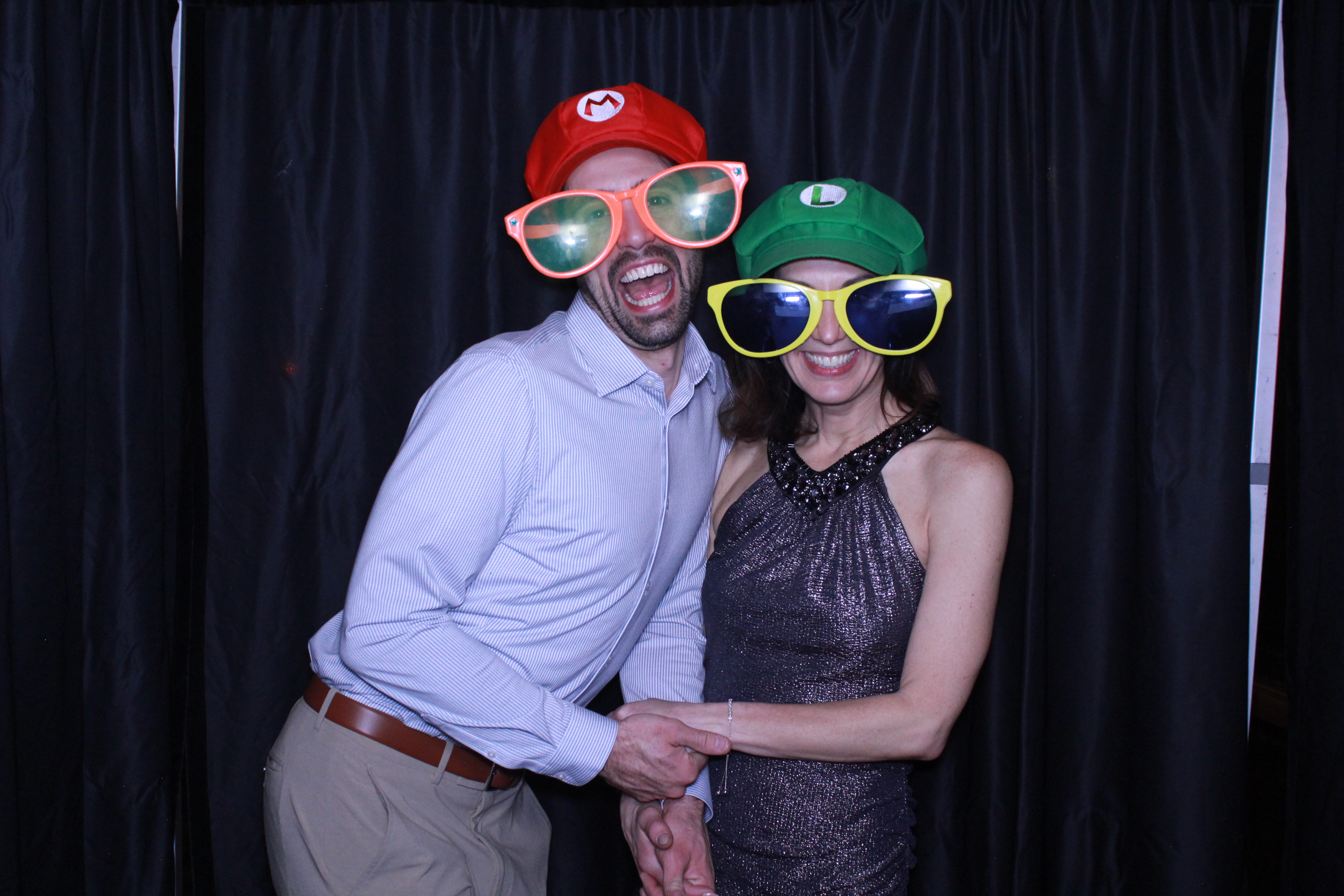 Turner Construction SSO Holiday Party | View more photos from the event at gallery.photoboothcincy.com/u/PhotoBoothCincy/Turner-Construction-SSO-Holiday-Party
