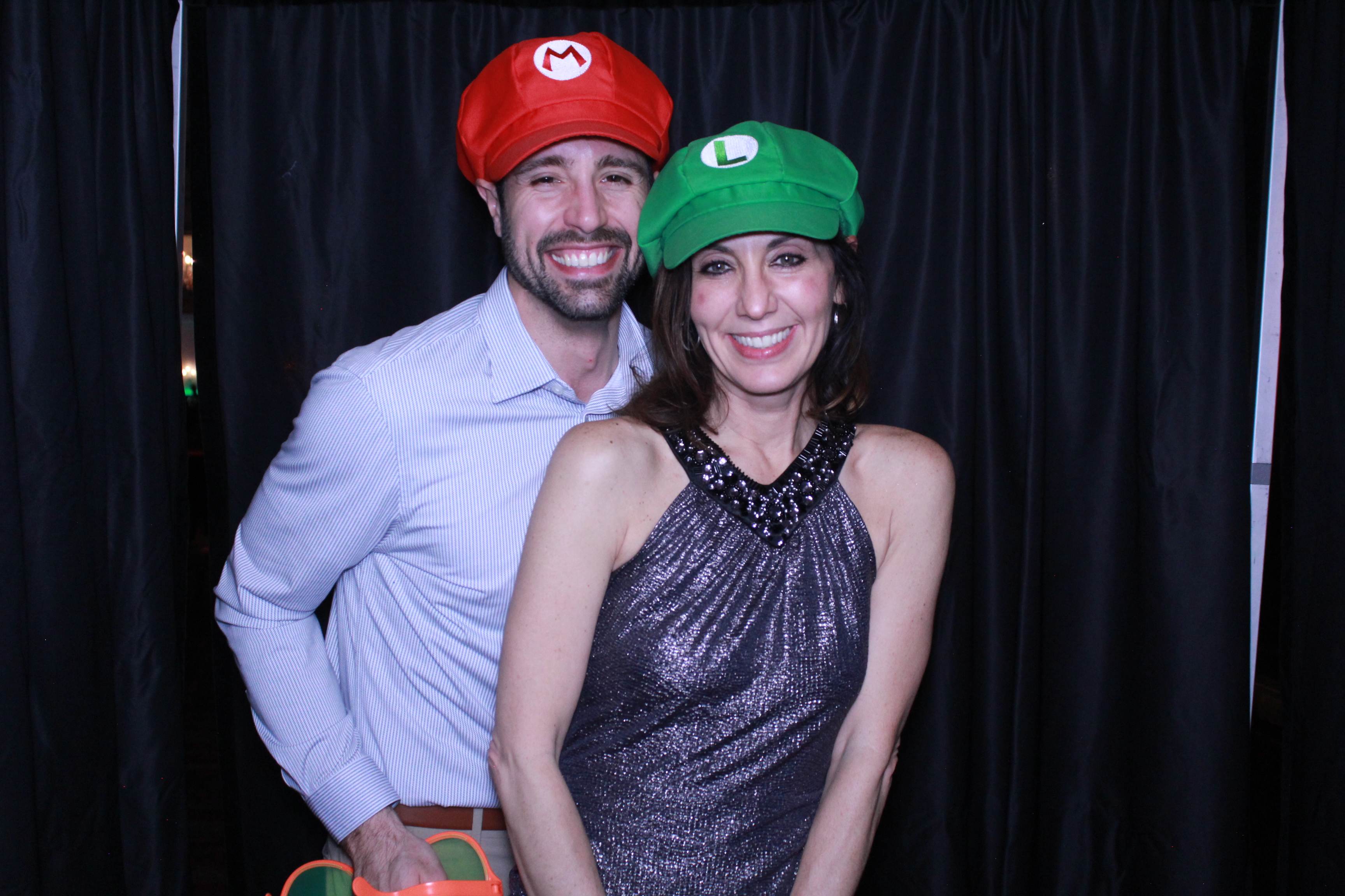 Turner Construction SSO Holiday Party | View more photos from the event at gallery.photoboothcincy.com/u/PhotoBoothCincy/Turner-Construction-SSO-Holiday-Party