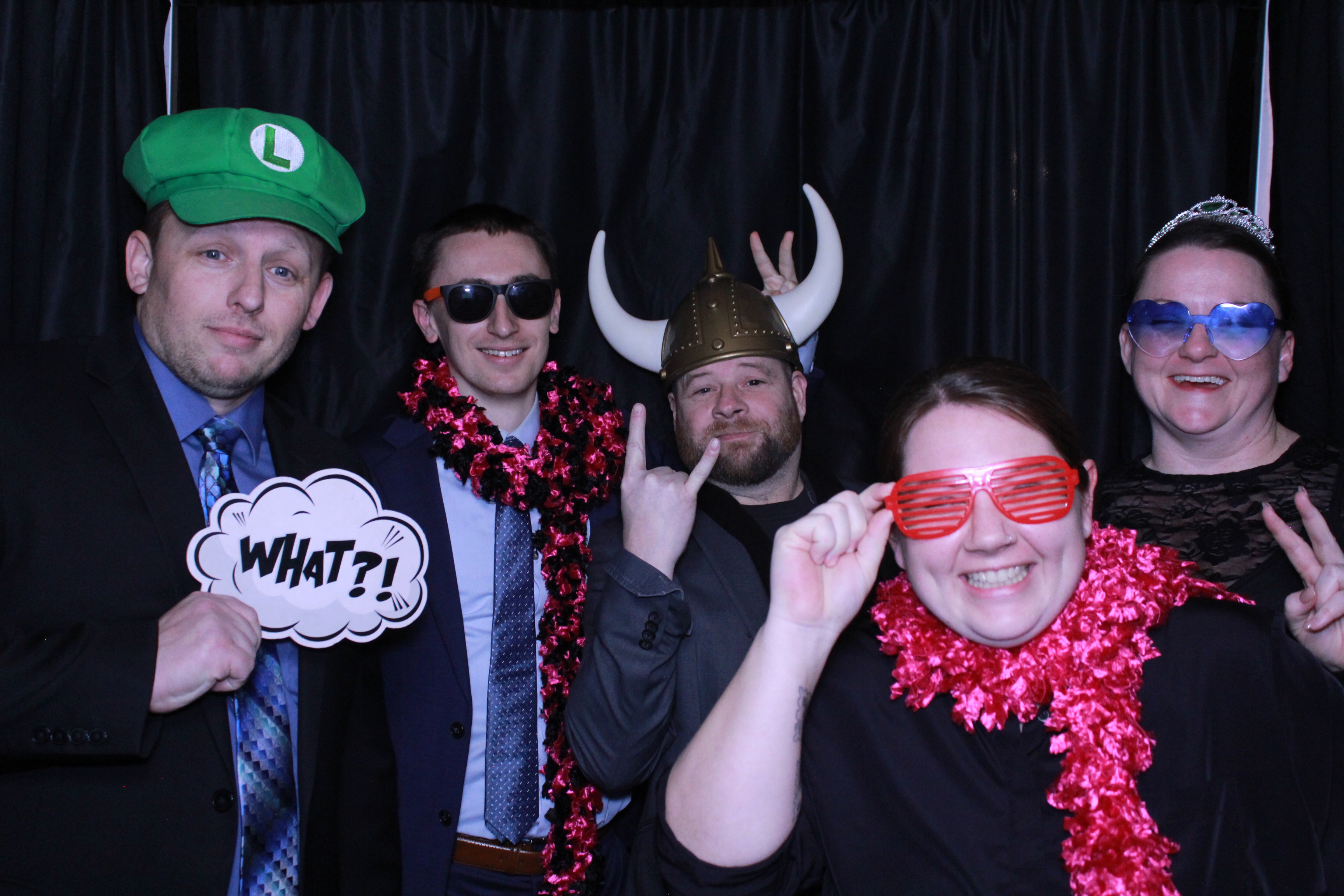 Turner Construction SSO Holiday Party | View more photos from the event at gallery.photoboothcincy.com/u/PhotoBoothCincy/Turner-Construction-SSO-Holiday-Party
