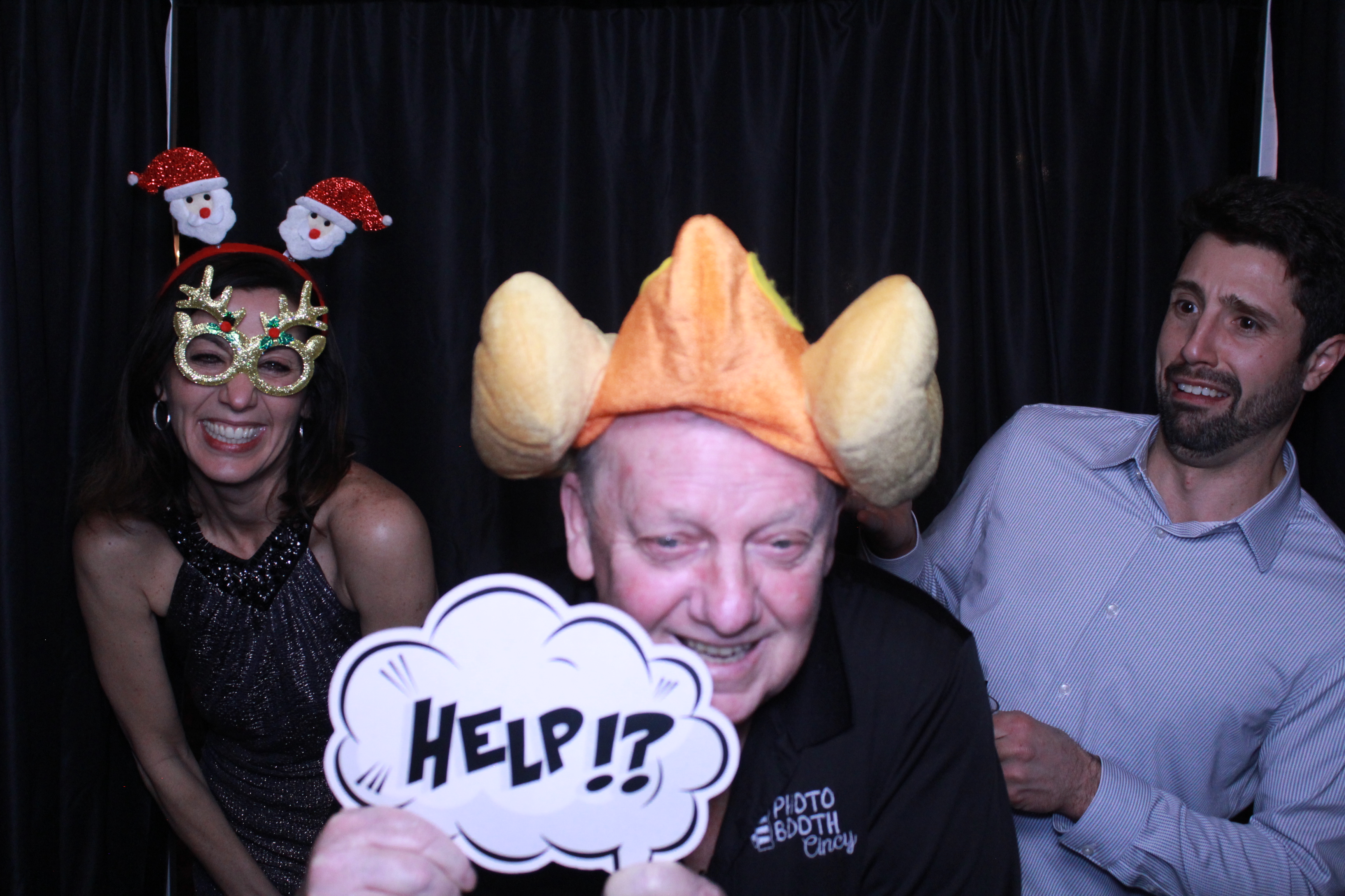 Turner Construction SSO Holiday Party | View more photos from the event at gallery.photoboothcincy.com/u/PhotoBoothCincy/Turner-Construction-SSO-Holiday-Party