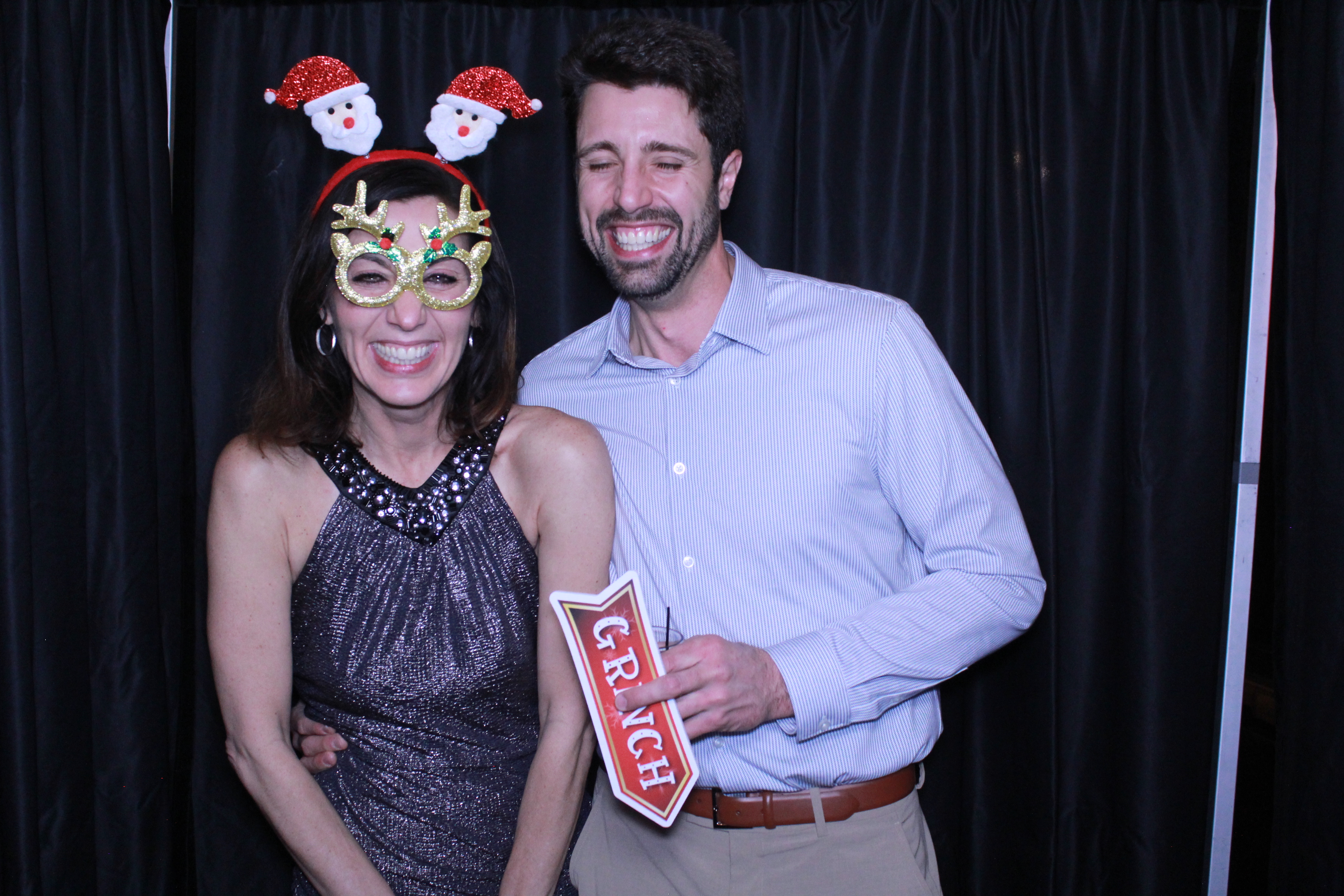 Turner Construction SSO Holiday Party | View more photos from the event at gallery.photoboothcincy.com/u/PhotoBoothCincy/Turner-Construction-SSO-Holiday-Party