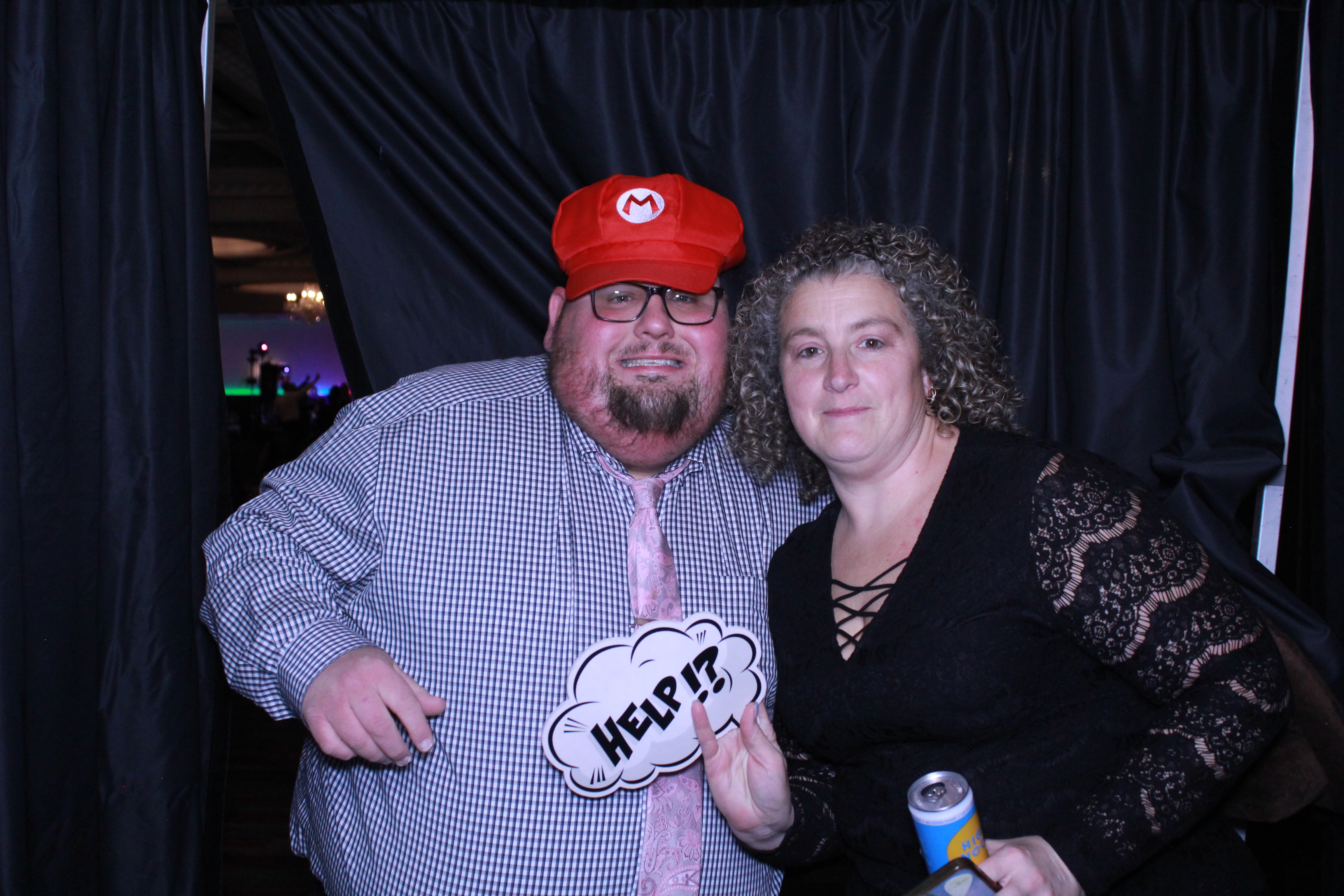 Turner Construction SSO Holiday Party | View more photos from the event at gallery.photoboothcincy.com/u/PhotoBoothCincy/Turner-Construction-SSO-Holiday-Party