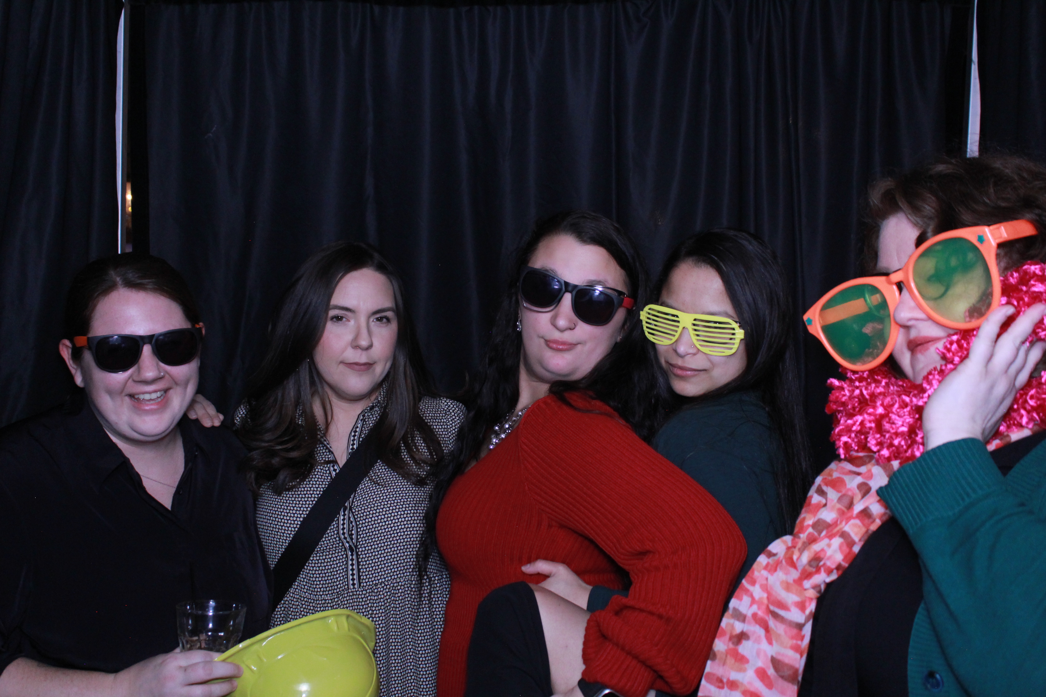 Turner Construction SSO Holiday Party | View more photos from the event at gallery.photoboothcincy.com/u/PhotoBoothCincy/Turner-Construction-SSO-Holiday-Party