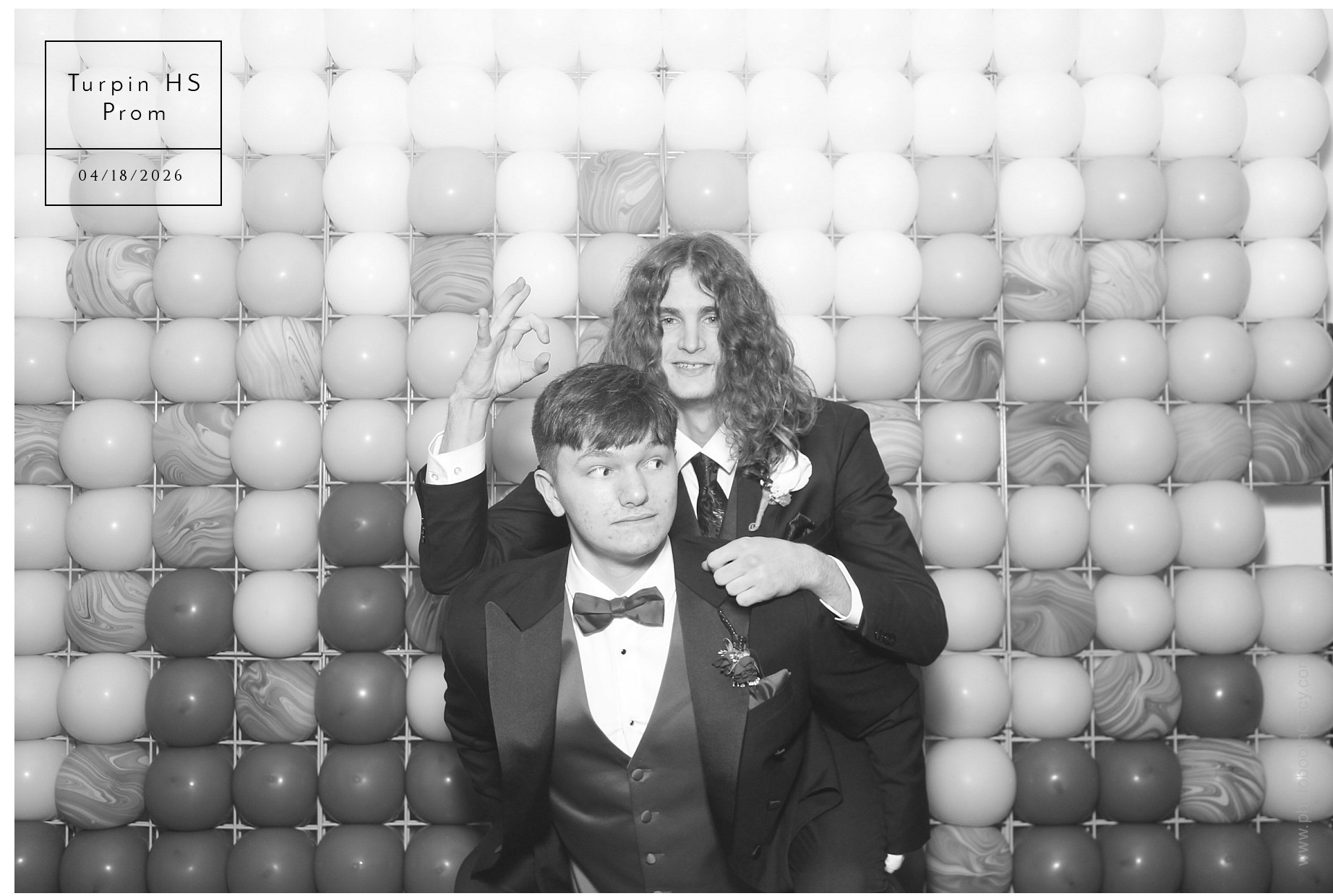 Turpin HS Prom  | View more photos from the event at gallery.photoboothcincy.com/u/PhotoBoothCincy/Turpin-HS-Prom-0