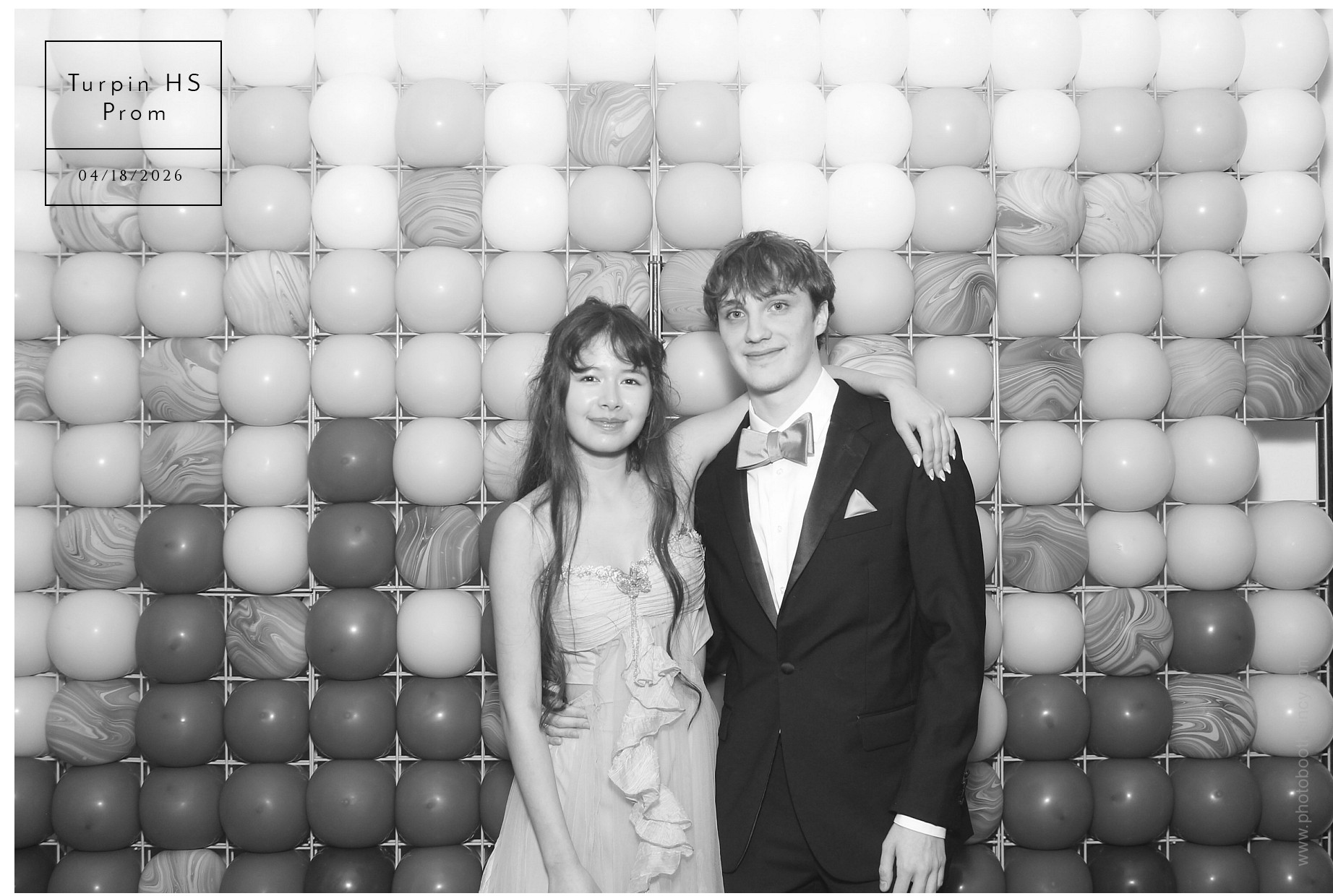 Turpin HS Prom  | View more photos from the event at gallery.photoboothcincy.com/u/PhotoBoothCincy/Turpin-HS-Prom-0