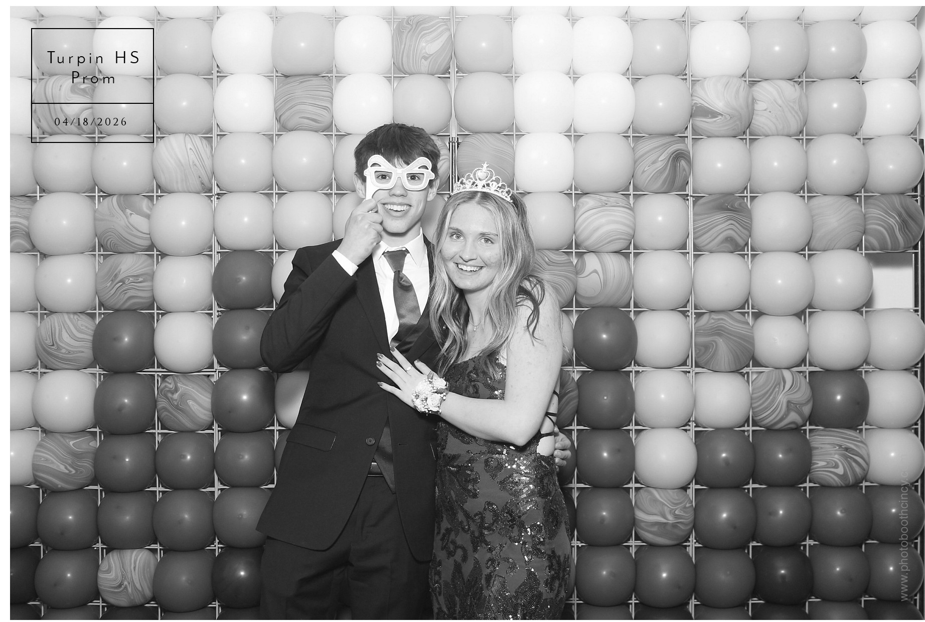 Turpin HS Prom  | View more photos from the event at gallery.photoboothcincy.com/u/PhotoBoothCincy/Turpin-HS-Prom-0