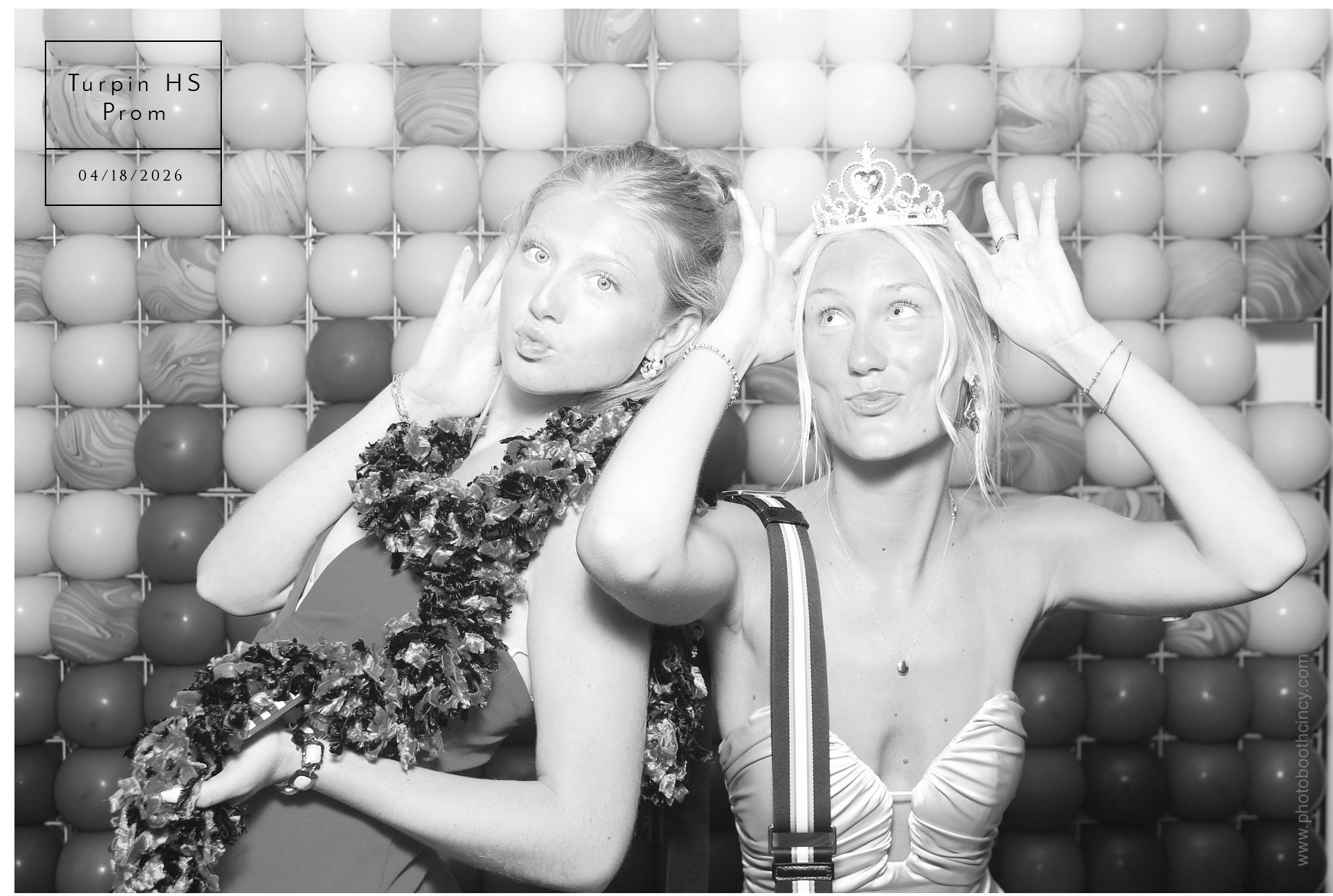Turpin HS Prom  | View more photos from the event at gallery.photoboothcincy.com/u/PhotoBoothCincy/Turpin-HS-Prom-0