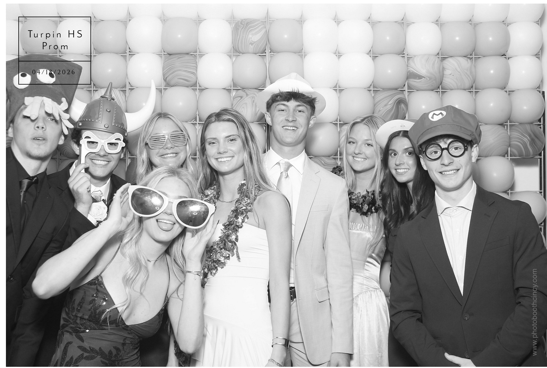 Turpin HS Prom  | View more photos from the event at gallery.photoboothcincy.com/u/PhotoBoothCincy/Turpin-HS-Prom-0