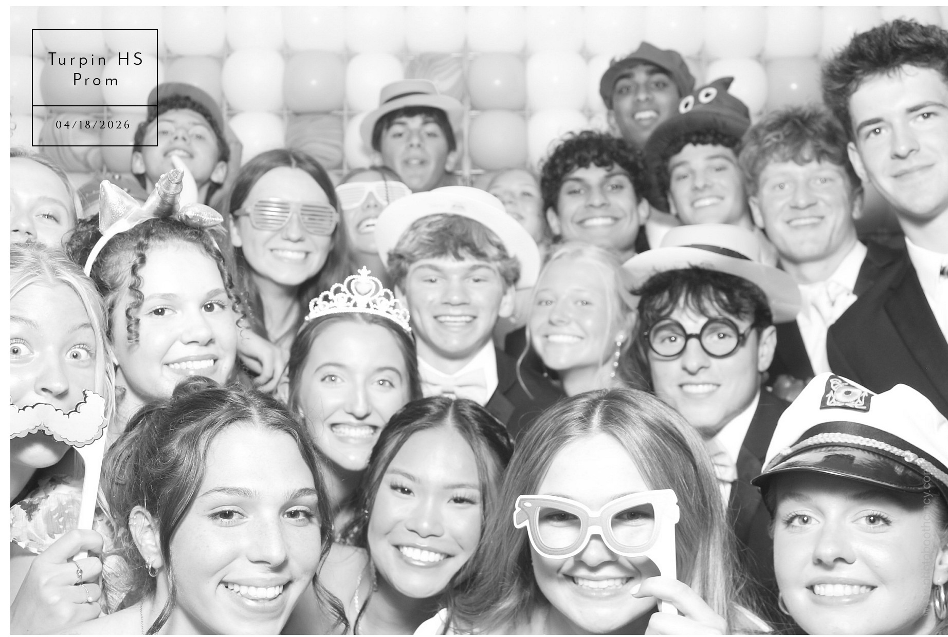 Turpin HS Prom  | View more photos from the event at gallery.photoboothcincy.com/u/PhotoBoothCincy/Turpin-HS-Prom-0