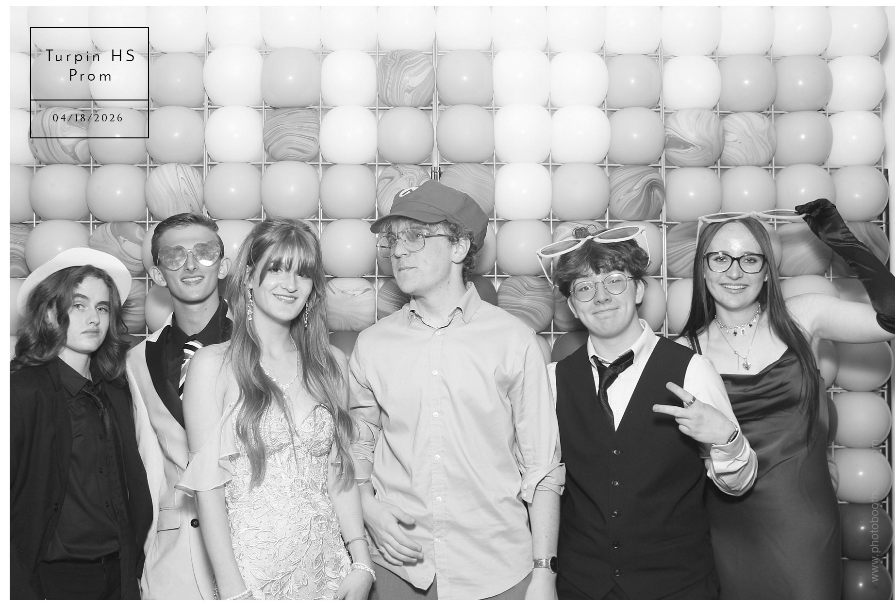 Turpin HS Prom  | View more photos from the event at gallery.photoboothcincy.com/u/PhotoBoothCincy/Turpin-HS-Prom-0