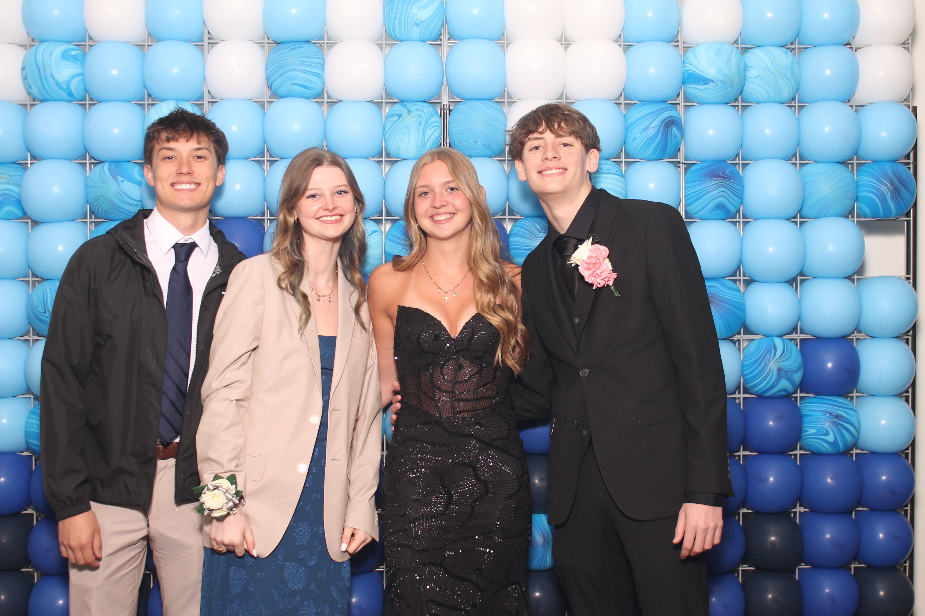 Turpin HS Prom  | View more photos from the event at gallery.photoboothcincy.com/u/PhotoBoothCincy/Turpin-HS-Prom-0