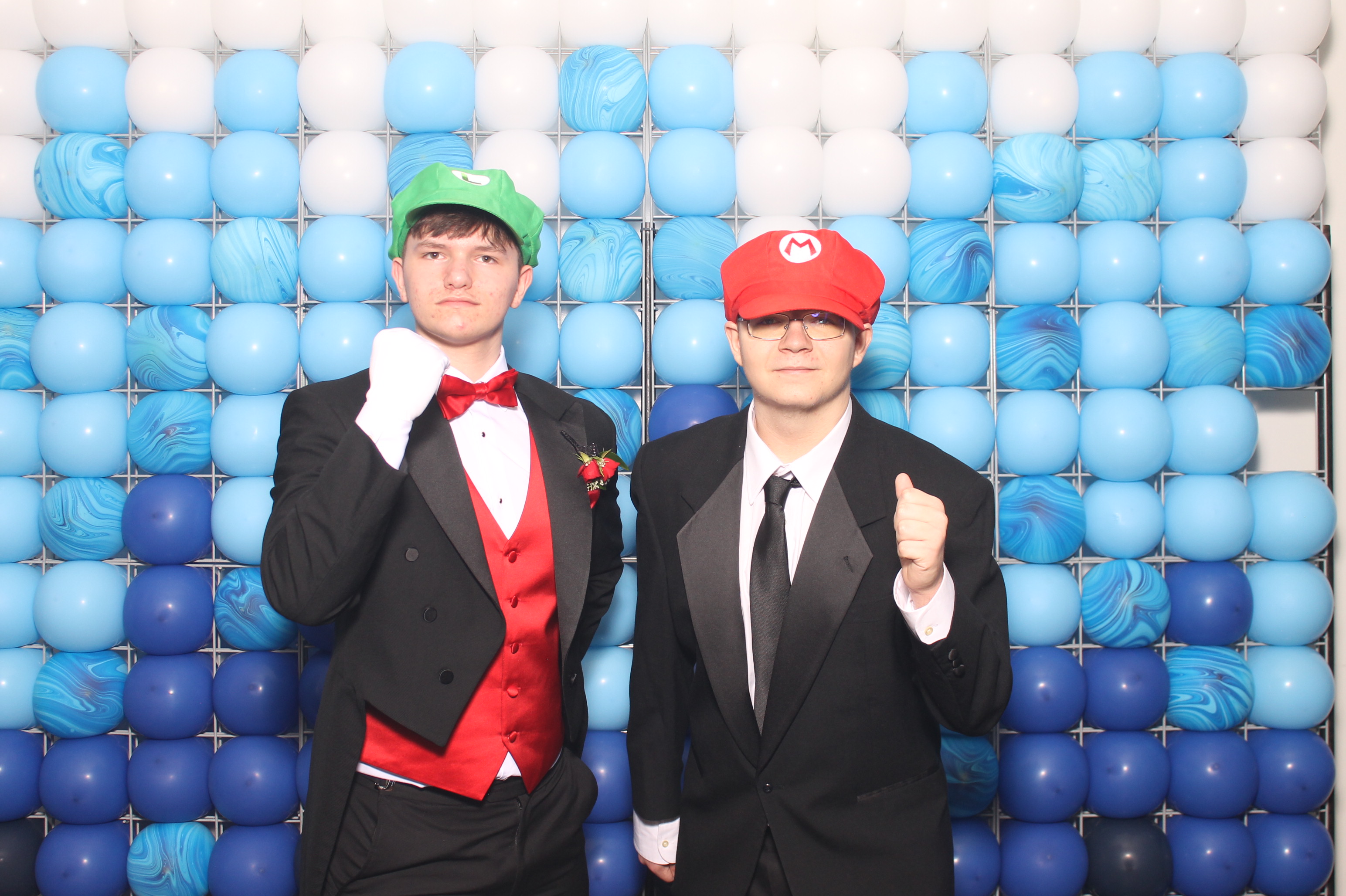 Turpin HS Prom  | View more photos from the event at gallery.photoboothcincy.com/u/PhotoBoothCincy/Turpin-HS-Prom-0