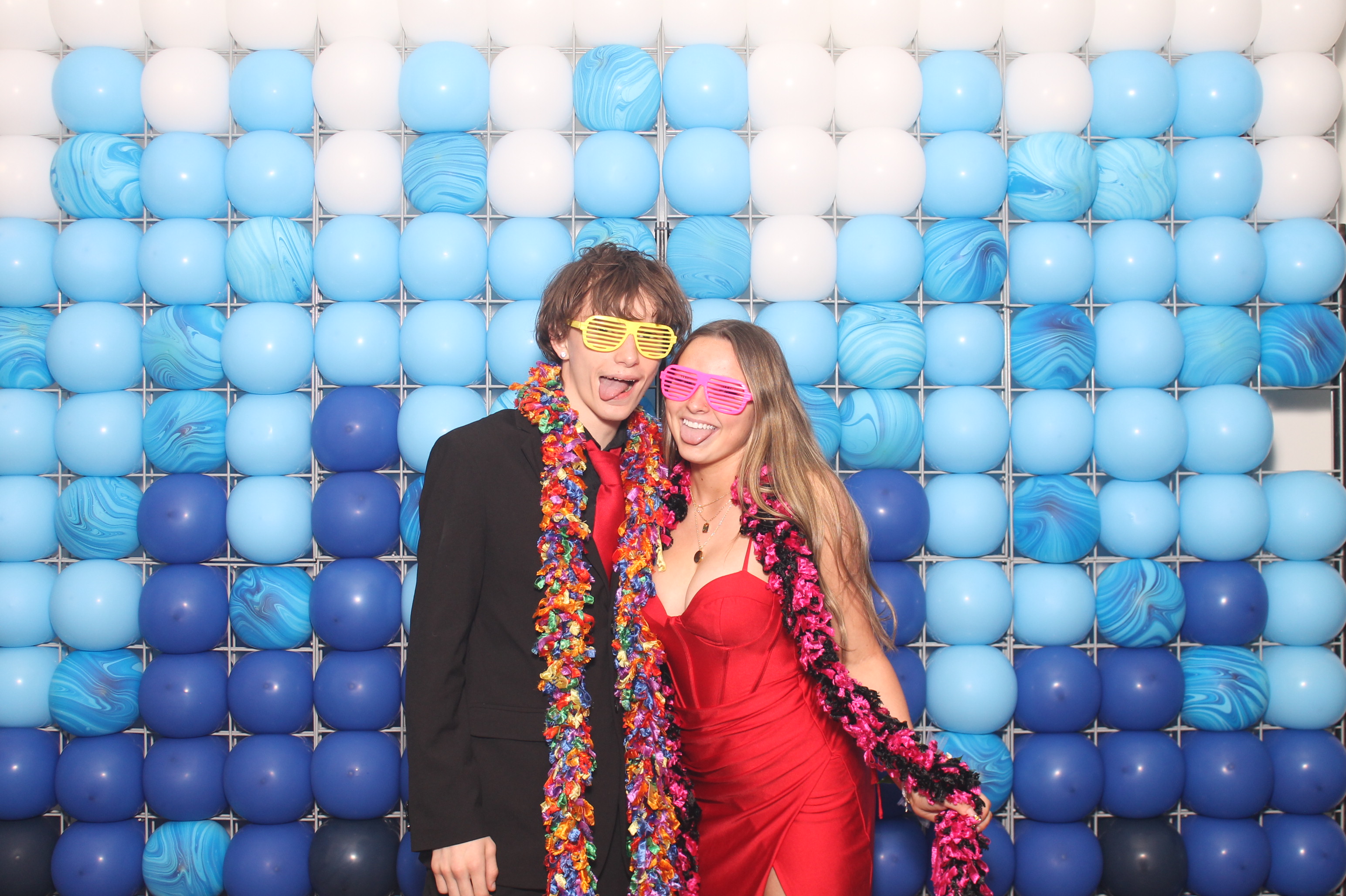 Turpin HS Prom  | View more photos from the event at gallery.photoboothcincy.com/u/PhotoBoothCincy/Turpin-HS-Prom-0