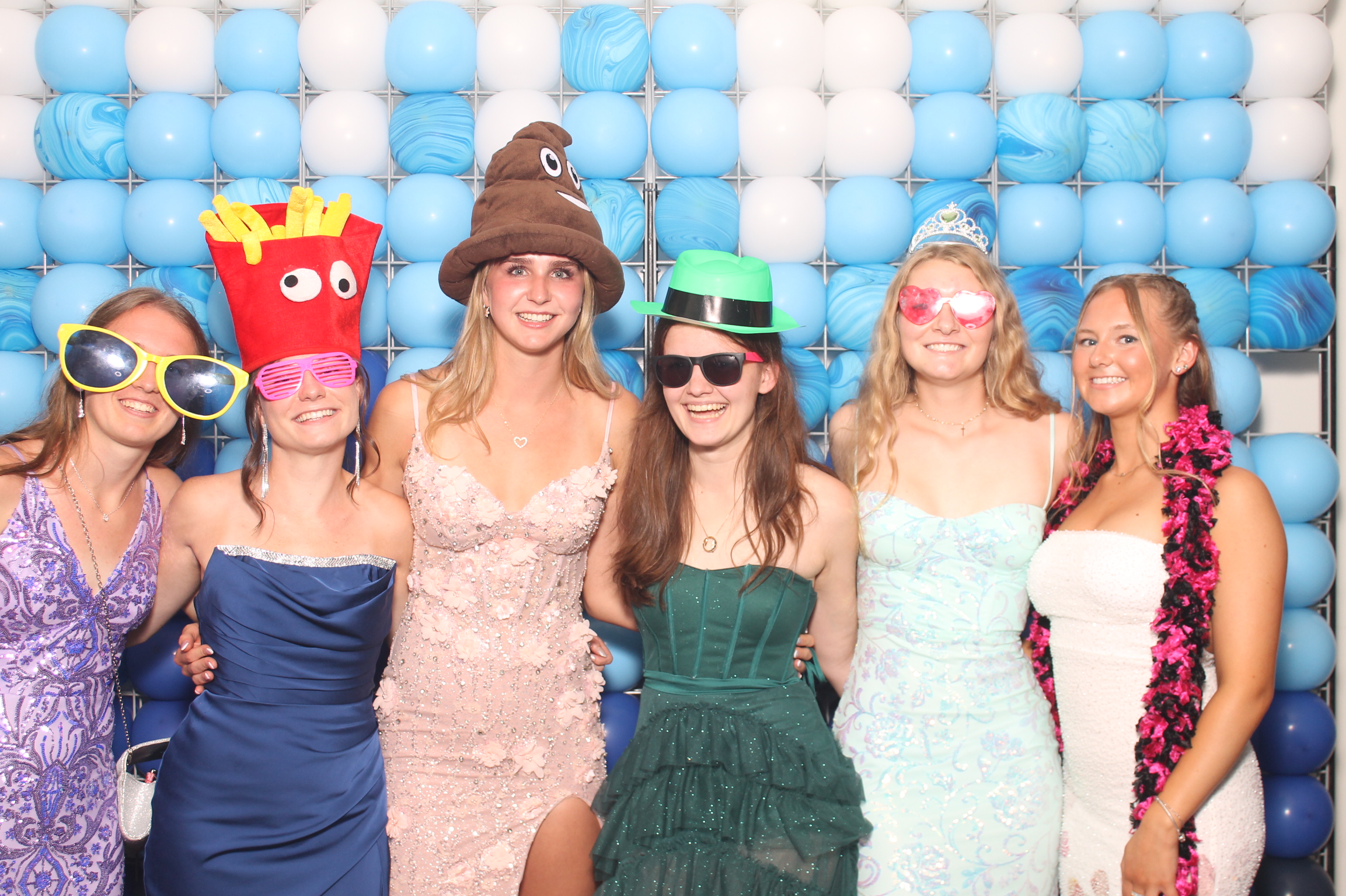 Turpin HS Prom  | View more photos from the event at gallery.photoboothcincy.com/u/PhotoBoothCincy/Turpin-HS-Prom-0