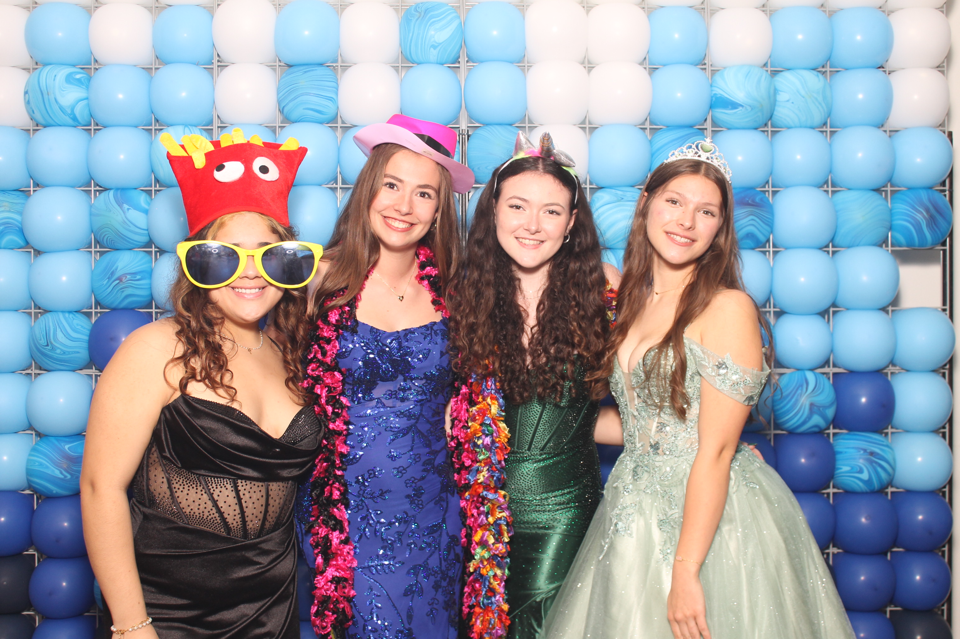 Turpin HS Prom  | View more photos from the event at gallery.photoboothcincy.com/u/PhotoBoothCincy/Turpin-HS-Prom-0