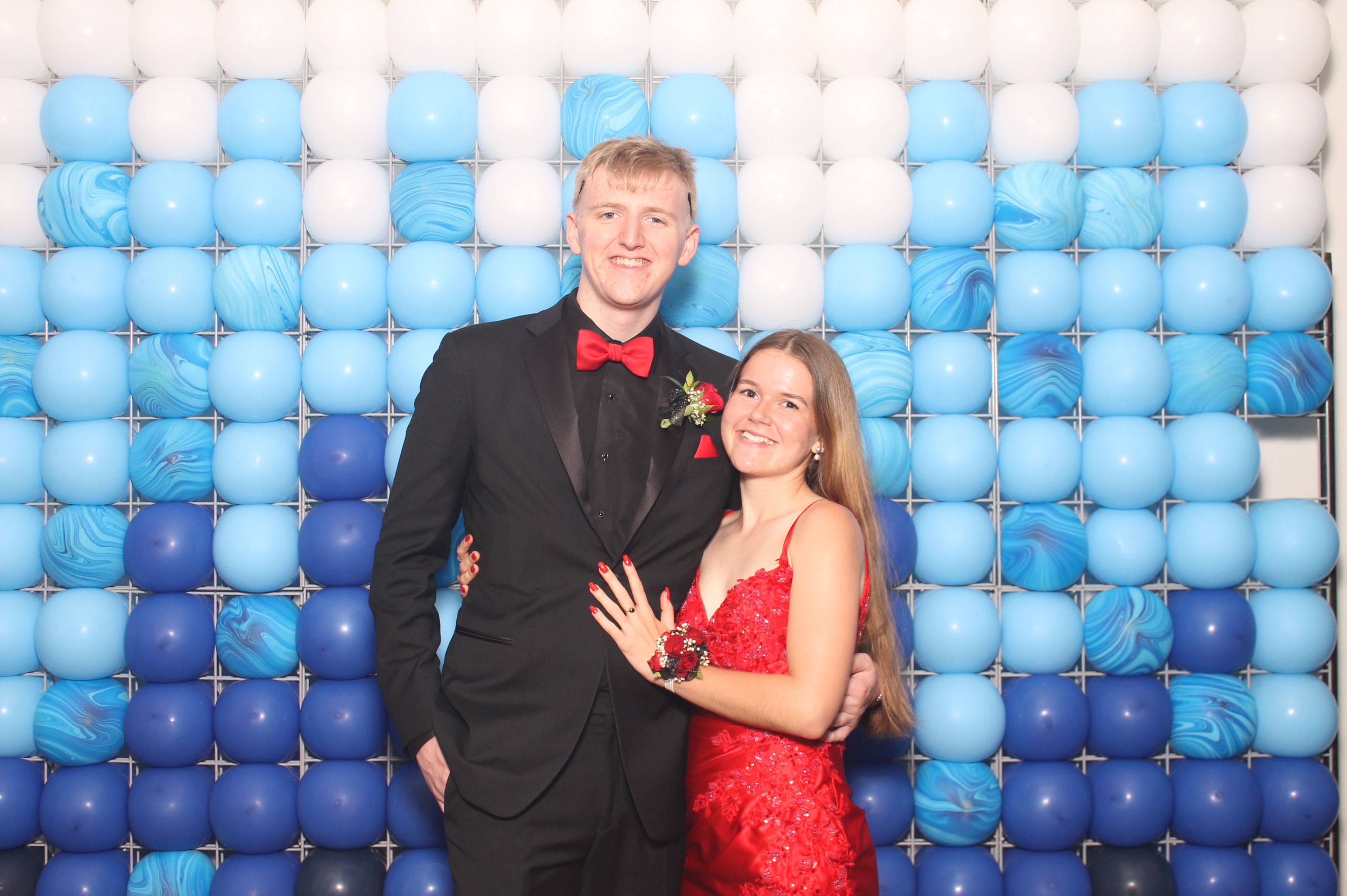 Turpin HS Prom  | View more photos from the event at gallery.photoboothcincy.com/u/PhotoBoothCincy/Turpin-HS-Prom-0