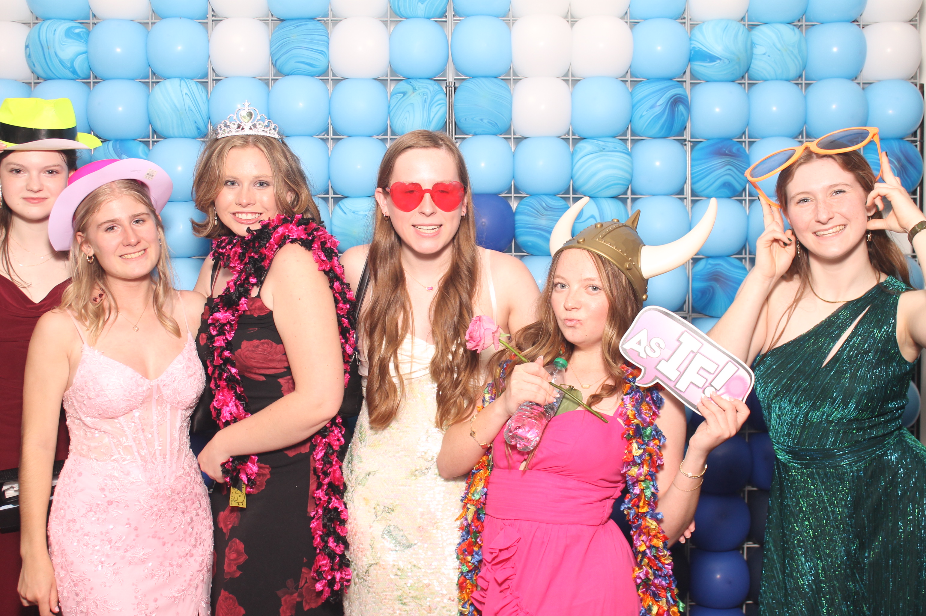 Turpin HS Prom  | View more photos from the event at gallery.photoboothcincy.com/u/PhotoBoothCincy/Turpin-HS-Prom-0