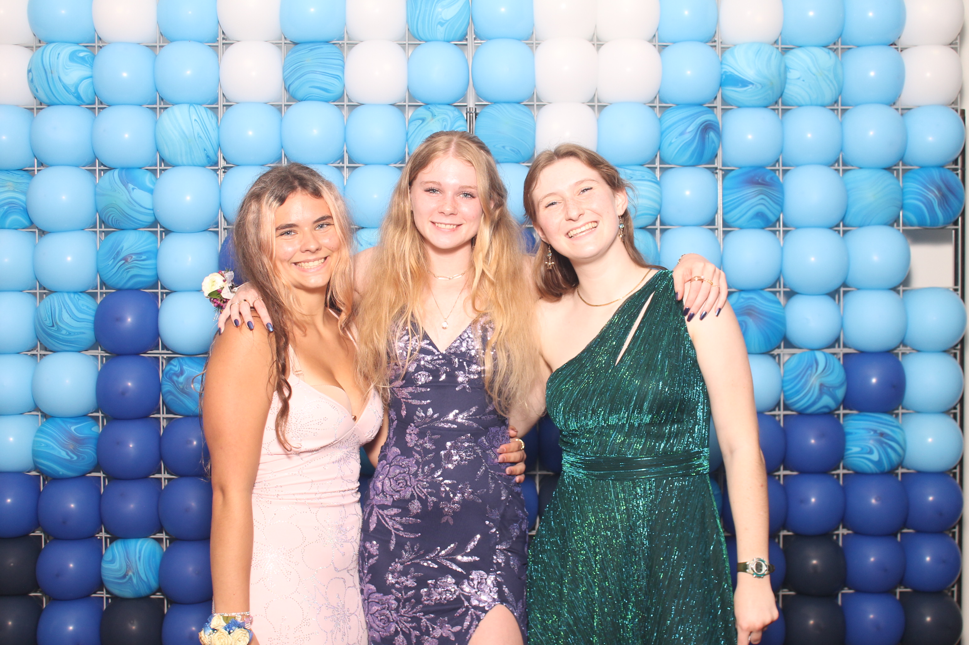 Turpin HS Prom  | View more photos from the event at gallery.photoboothcincy.com/u/PhotoBoothCincy/Turpin-HS-Prom-0
