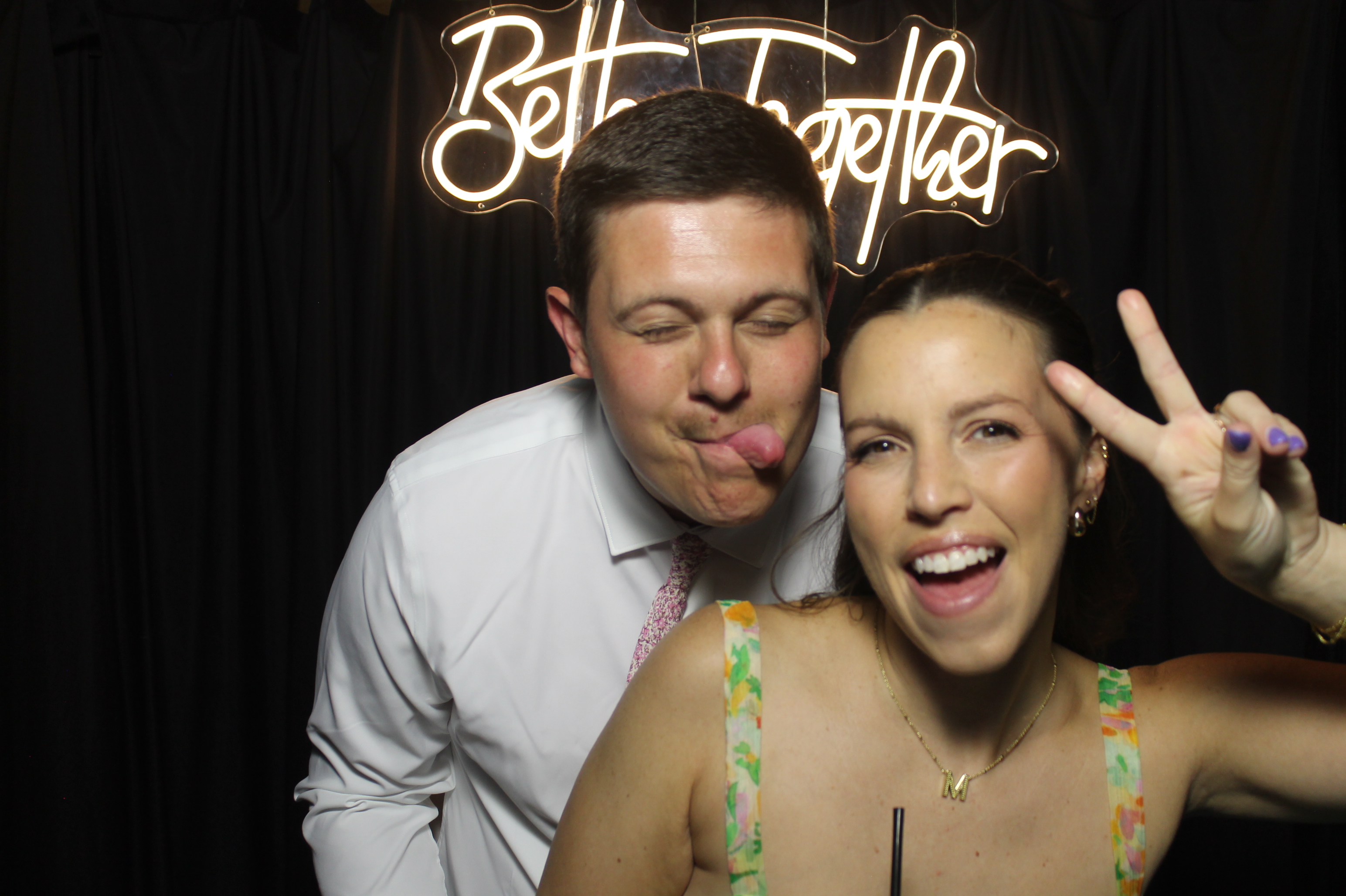 Tyler & Lizzie | View more photos from the event at gallery.photoboothcincy.com/u/PhotoBoothCincy/Tyler-Lizzie