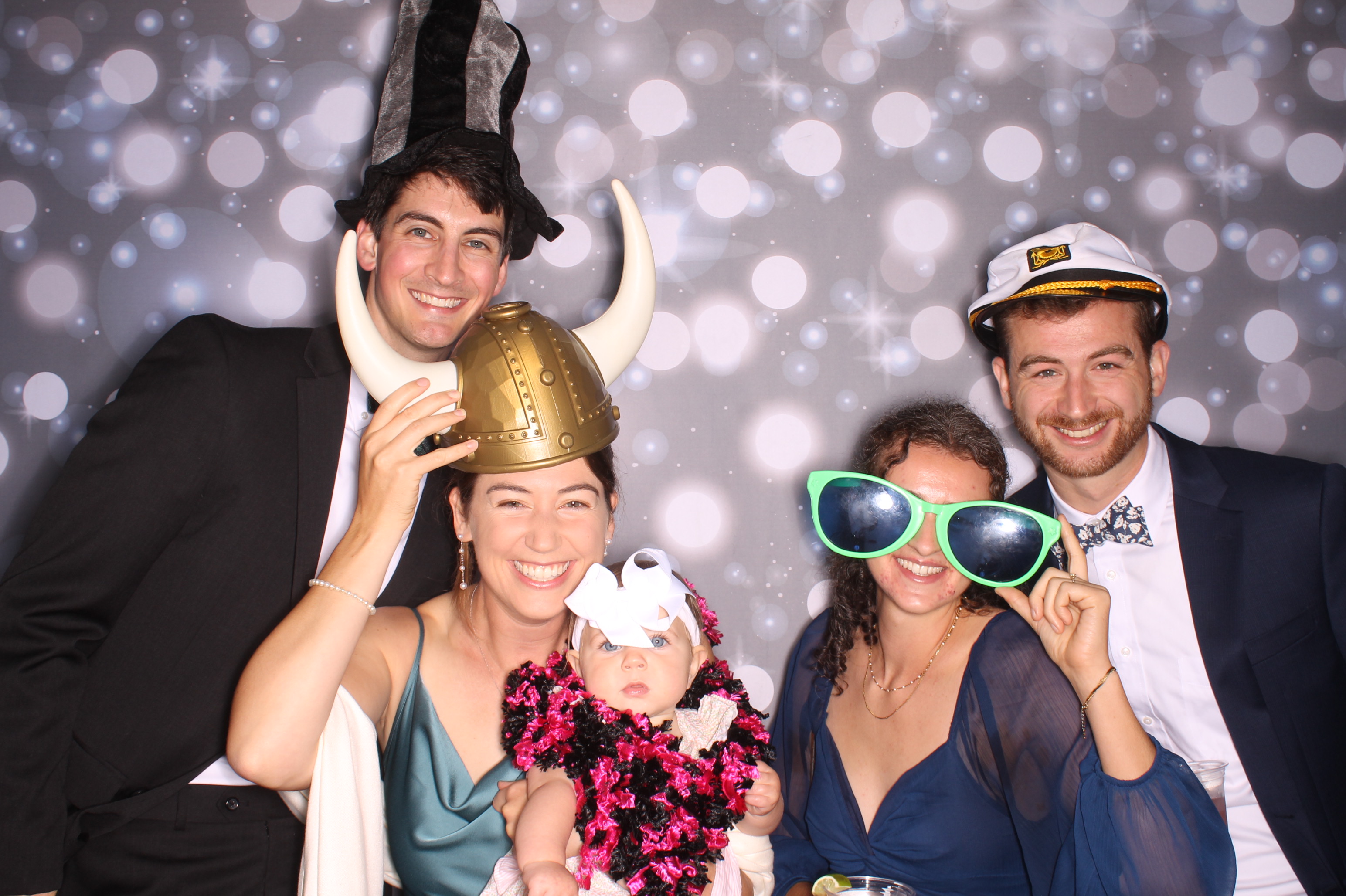 Tyler & Shannon Reception | View more photos from the event at gallery.photoboothcincy.com/u/PhotoBoothCincy/Tyler-Shannon-Reception