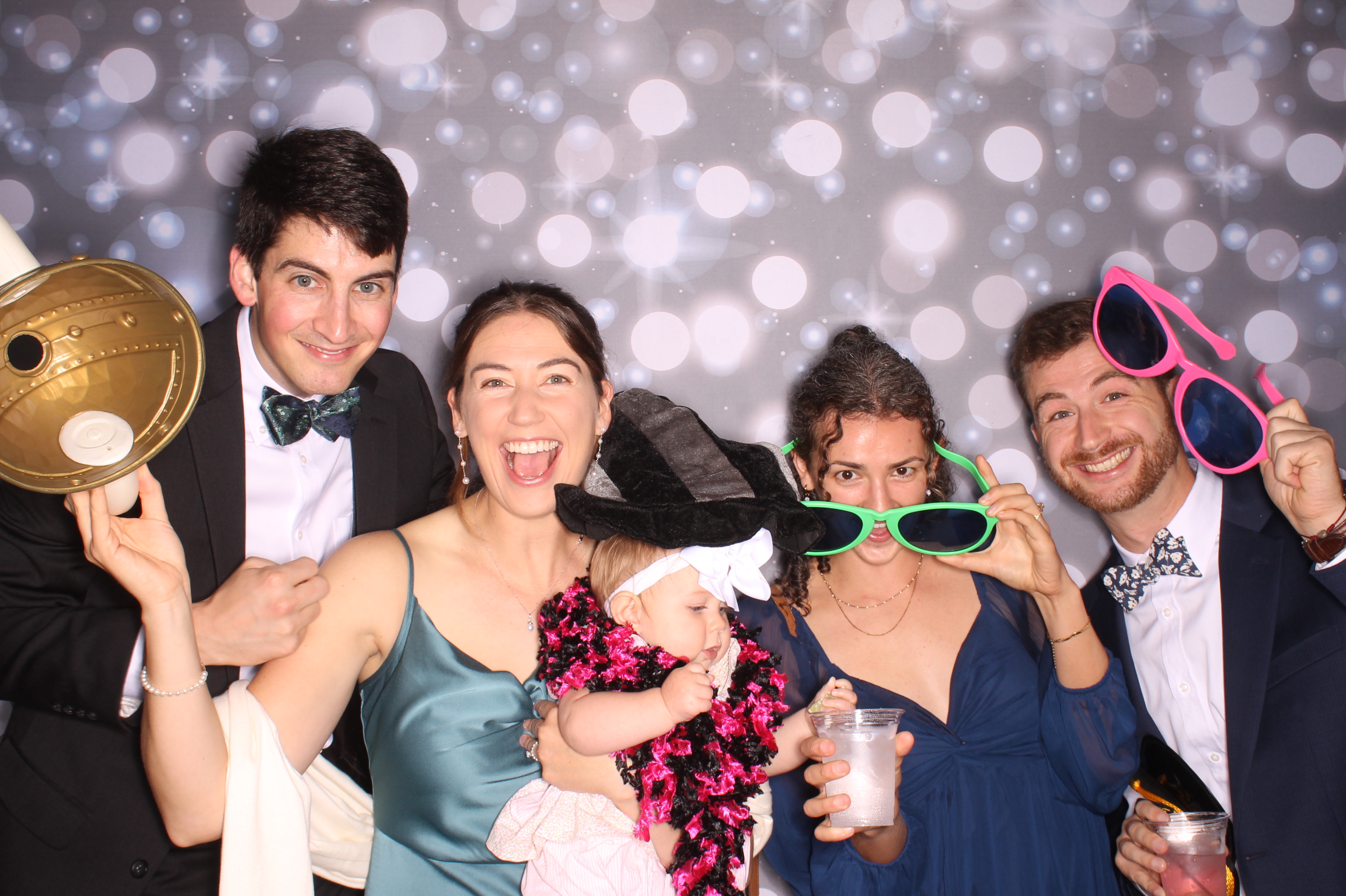 Tyler & Shannon Reception | View more photos from the event at gallery.photoboothcincy.com/u/PhotoBoothCincy/Tyler-Shannon-Reception