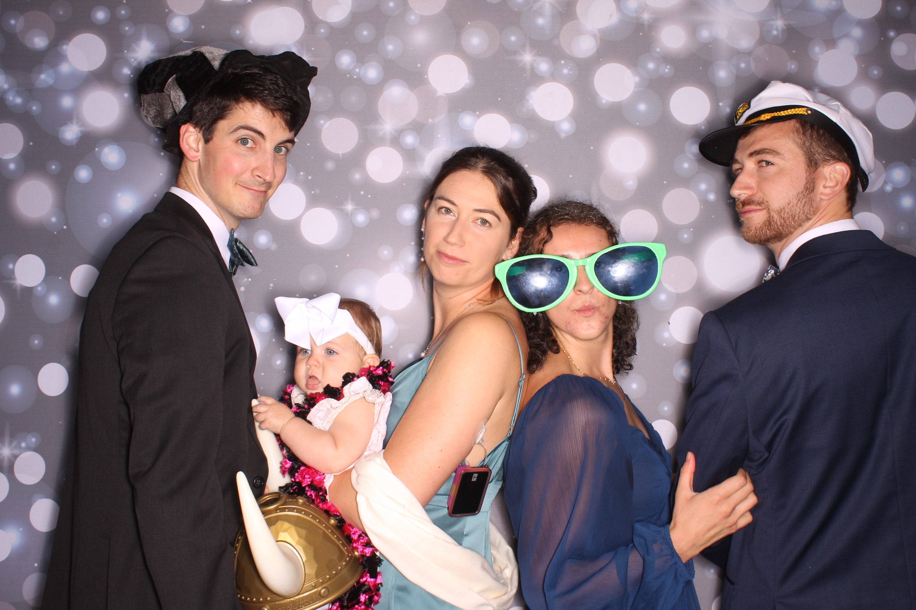 Tyler & Shannon Reception | View more photos from the event at gallery.photoboothcincy.com/u/PhotoBoothCincy/Tyler-Shannon-Reception