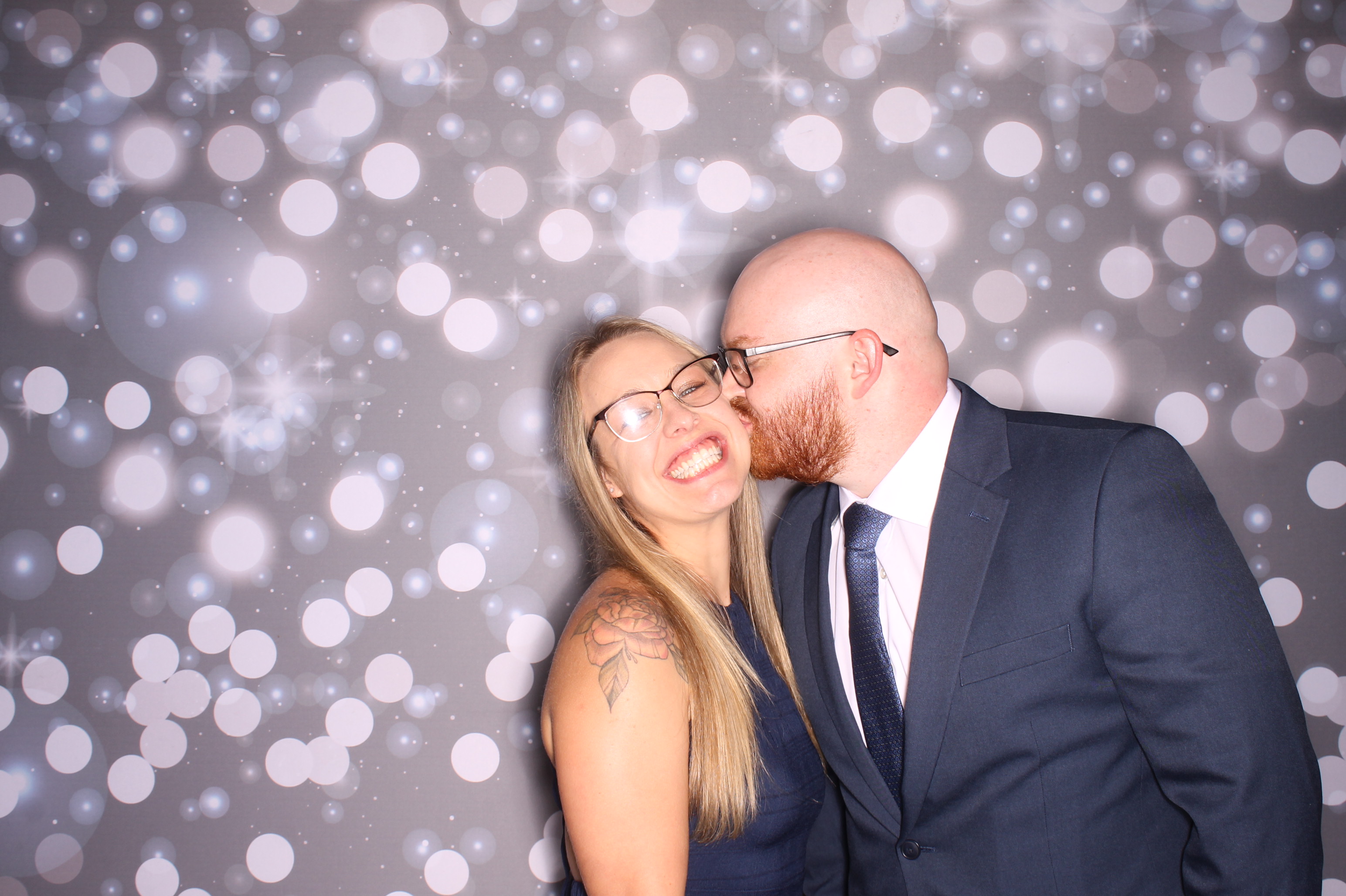 Tyler & Shannon Reception | View more photos from the event at gallery.photoboothcincy.com/u/PhotoBoothCincy/Tyler-Shannon-Reception