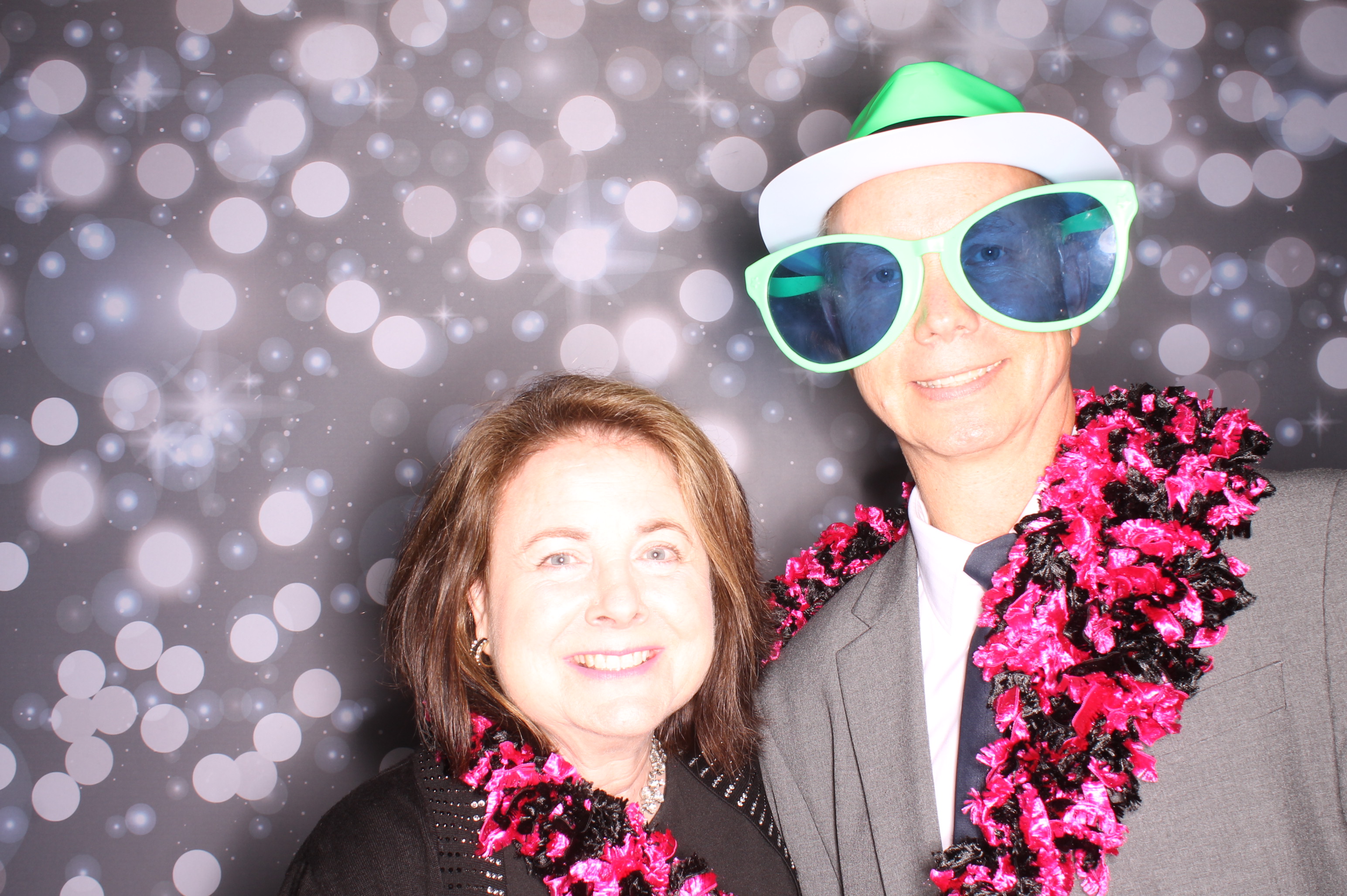 Tyler & Shannon Reception | View more photos from the event at gallery.photoboothcincy.com/u/PhotoBoothCincy/Tyler-Shannon-Reception