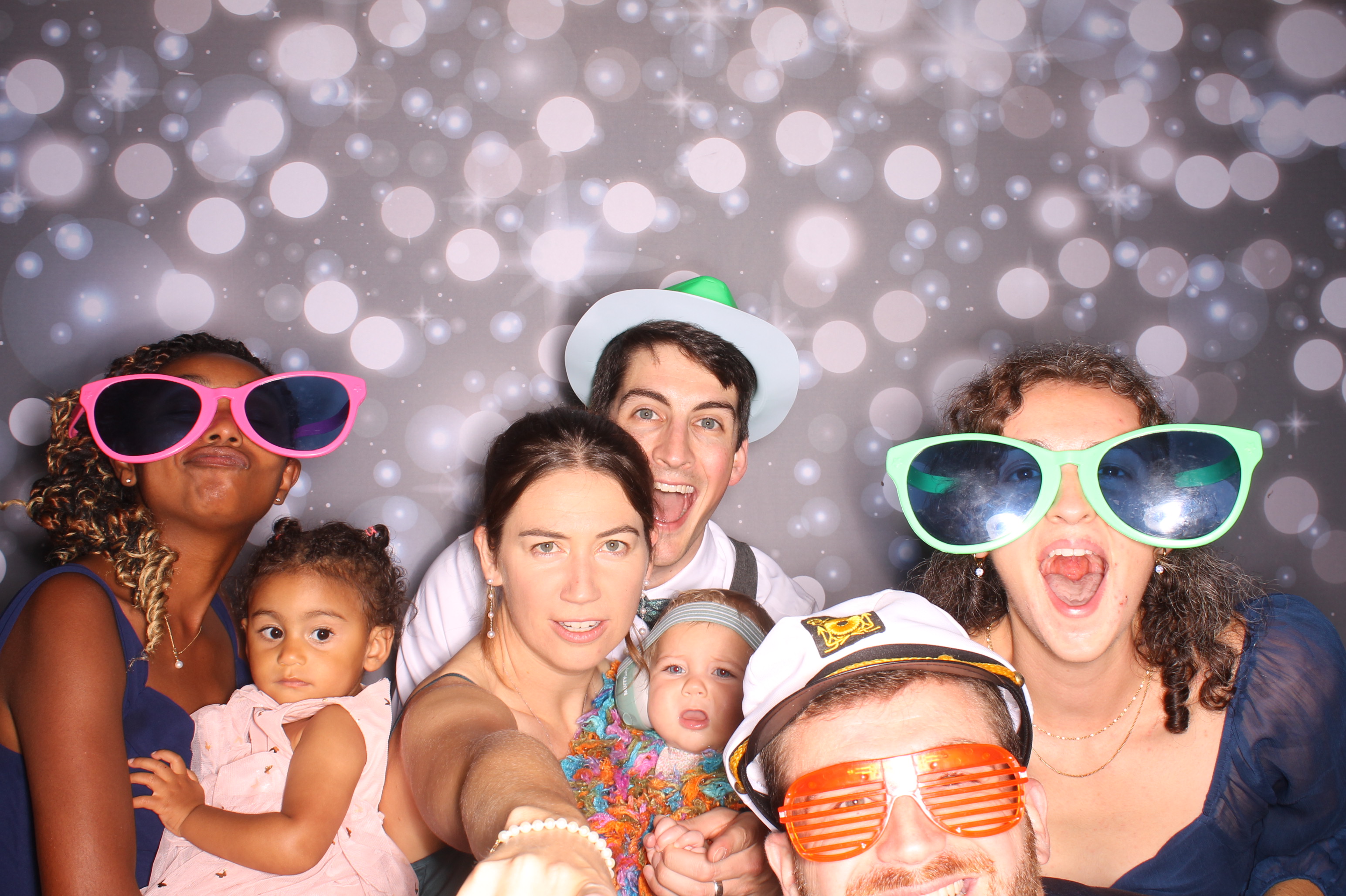 Tyler & Shannon Reception | View more photos from the event at gallery.photoboothcincy.com/u/PhotoBoothCincy/Tyler-Shannon-Reception